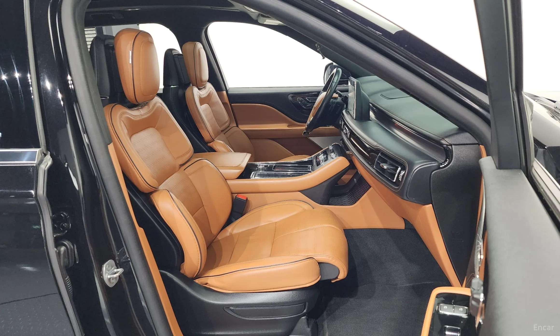 Lincoln Aviator 2nd Generation превью 11