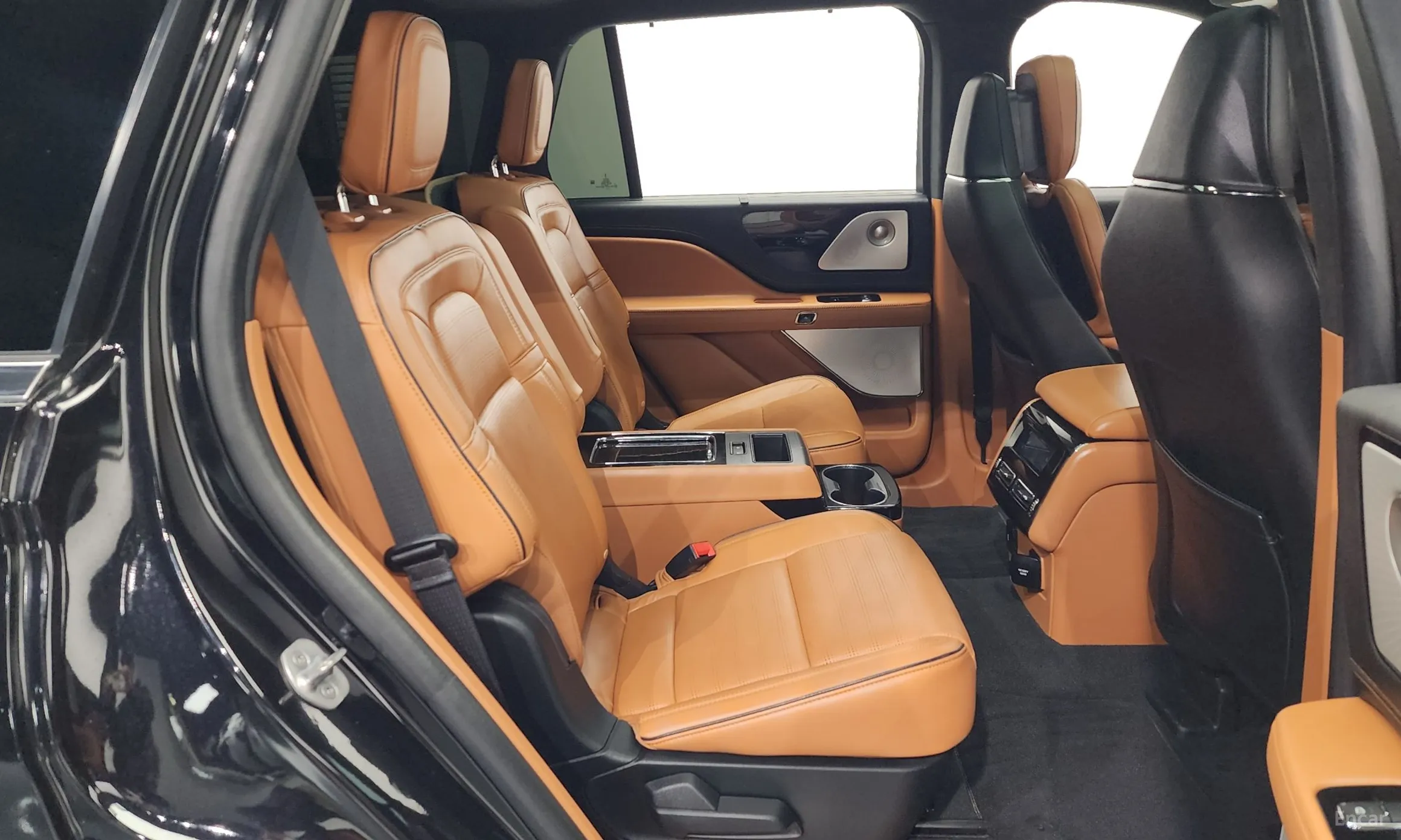 Lincoln Aviator 2nd Generation превью 12