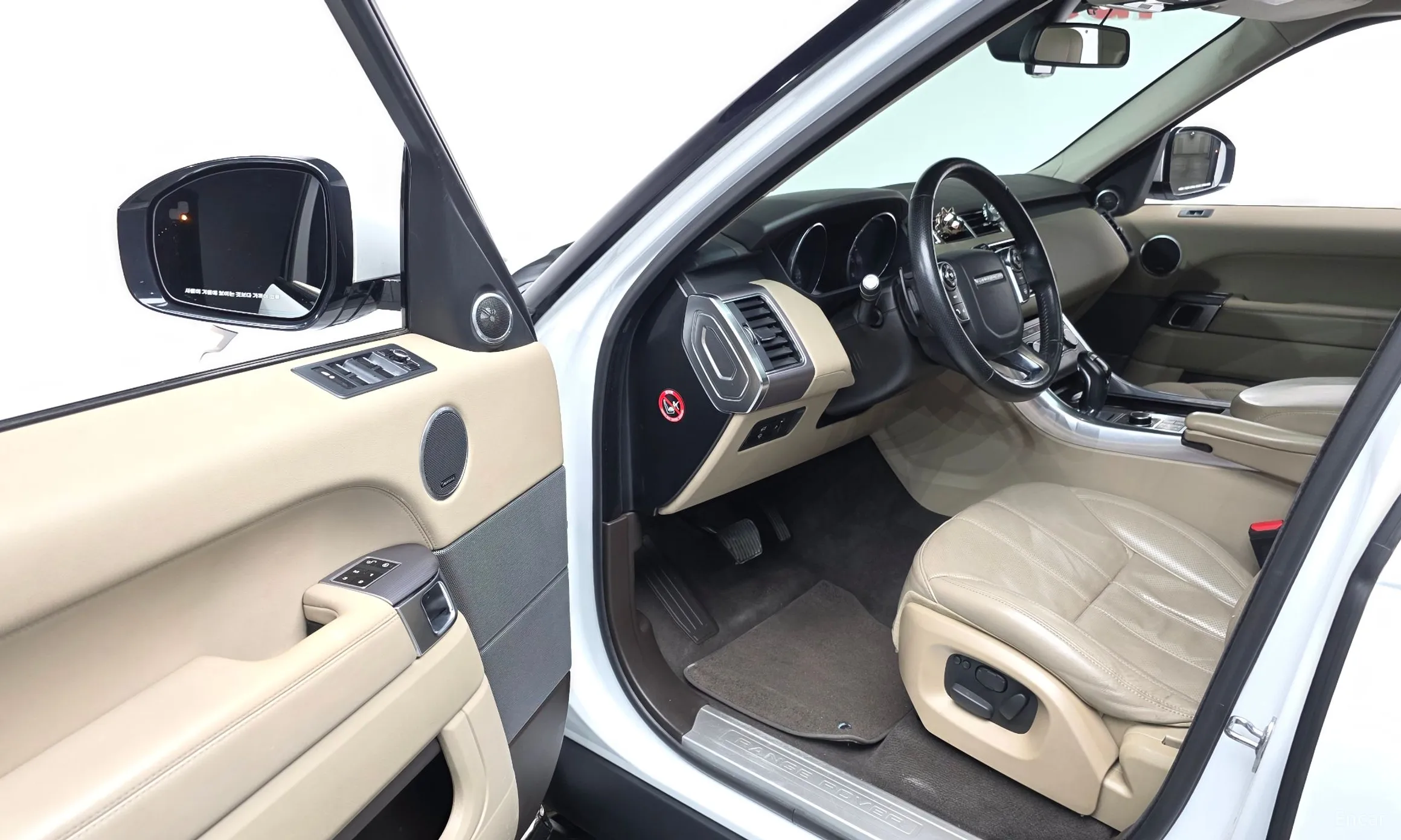 Land Rover Range Rover Sport 2nd Generation превью 11