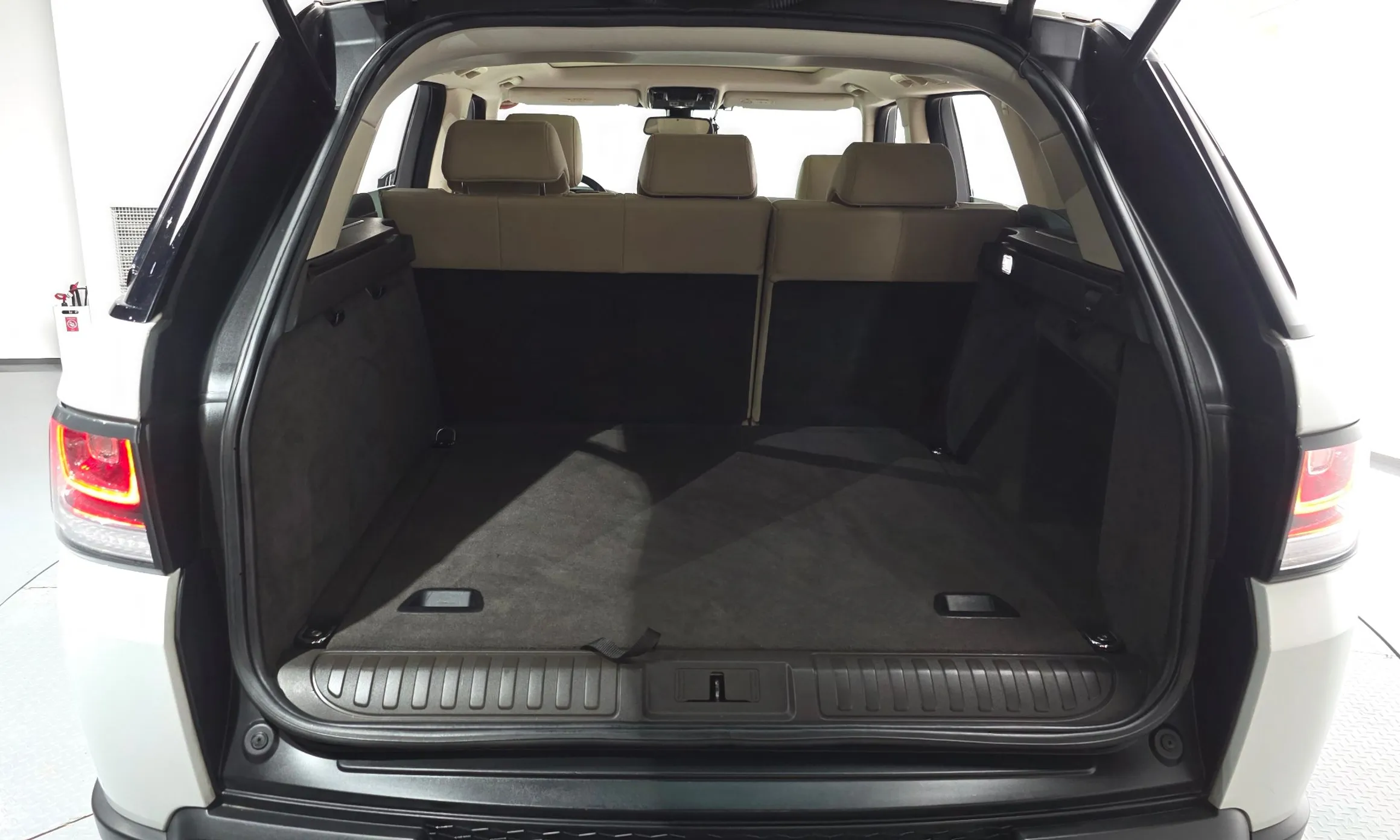 Land Rover Range Rover Sport 2nd Generation превью 20