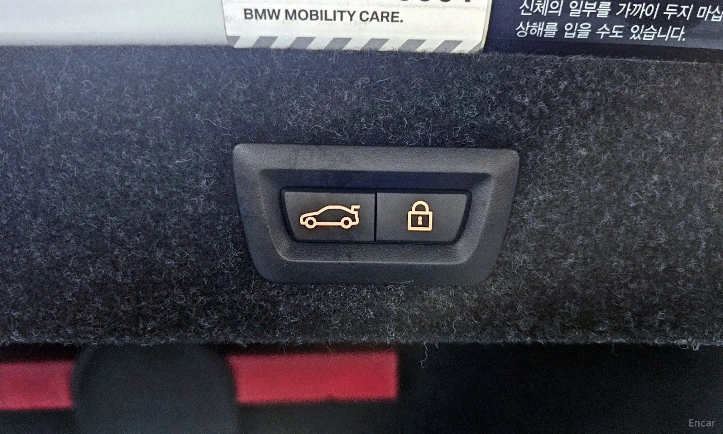 BMW 5 Series (G30) превью 19
