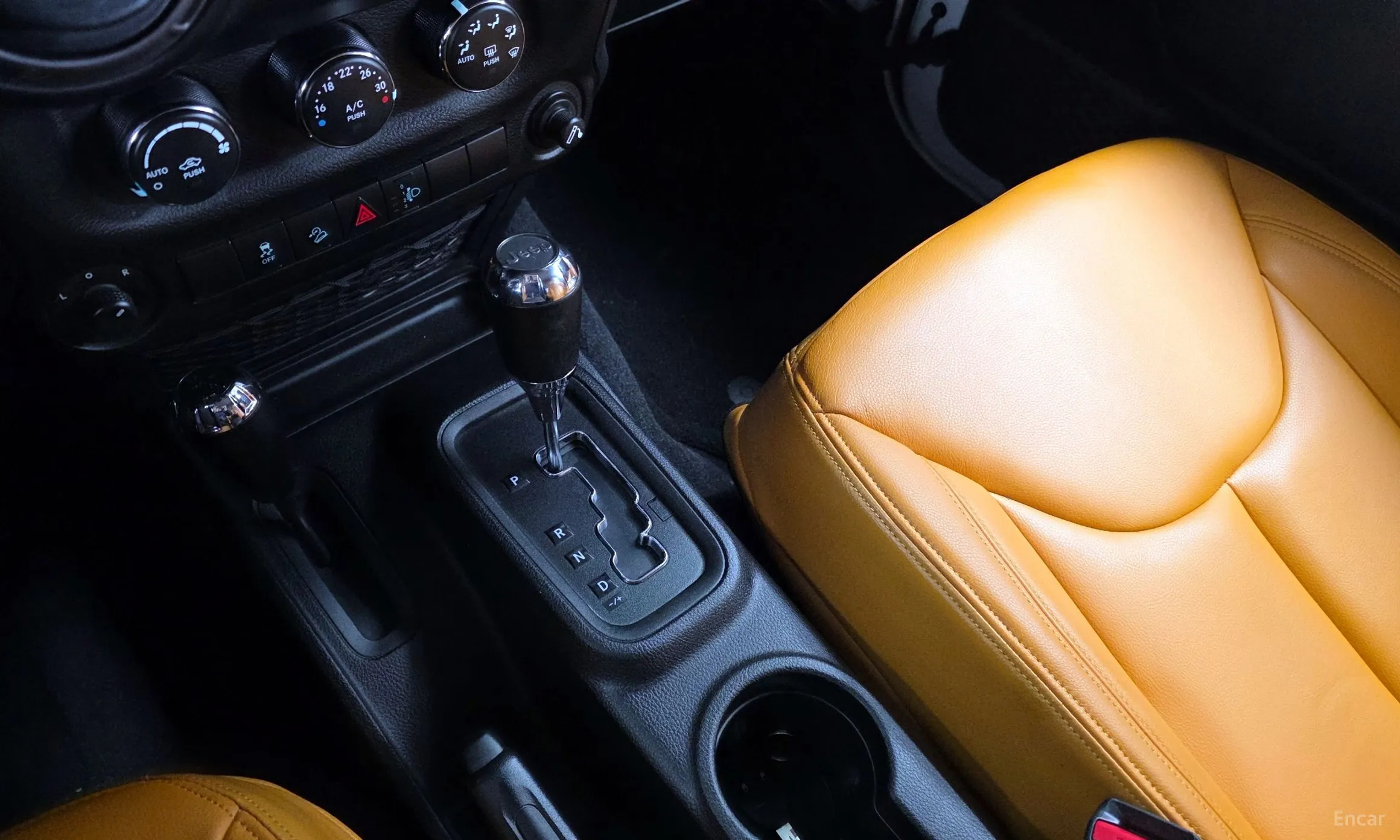 Jeep Wrangler (JK) превью 9