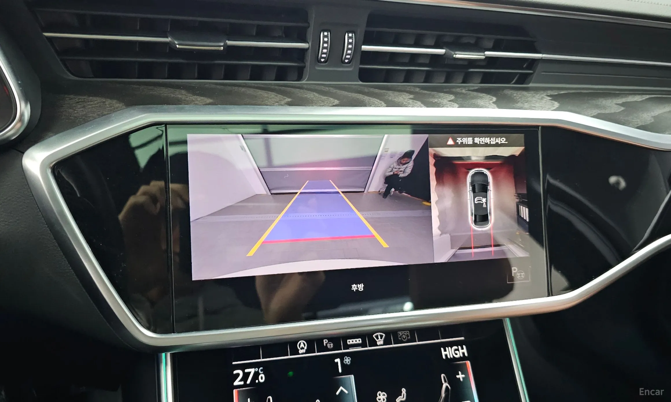 Audi A6 (C8) превью 16