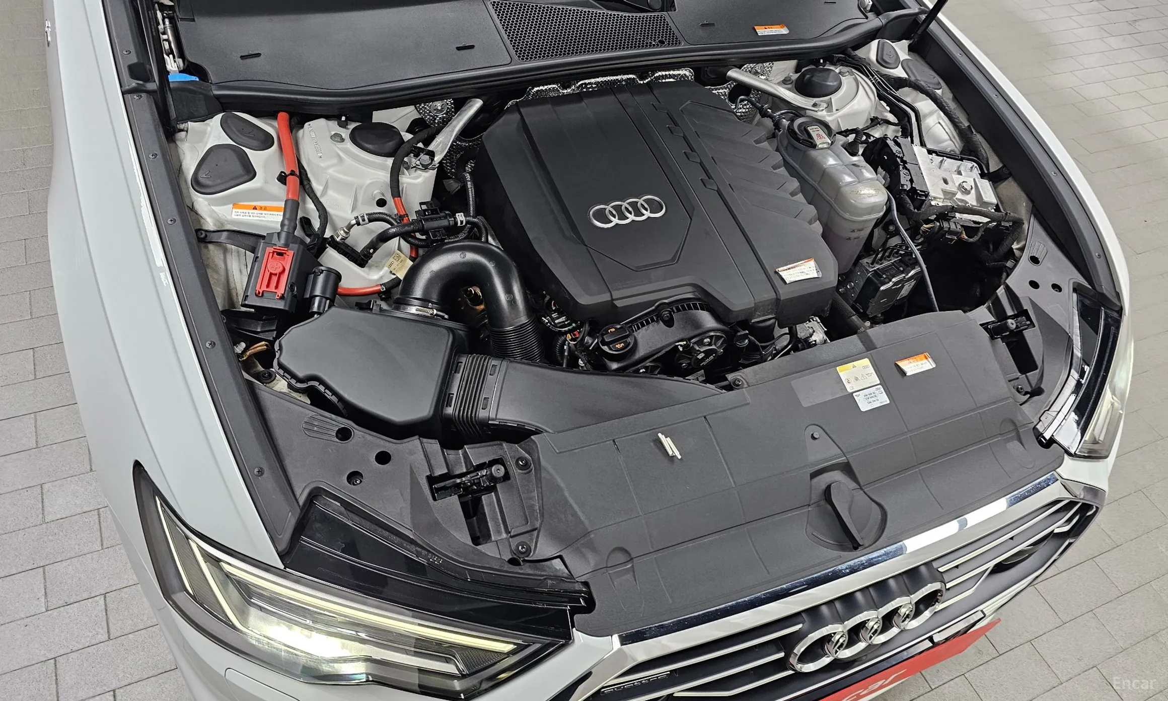 Audi A6 (C8) превью 6