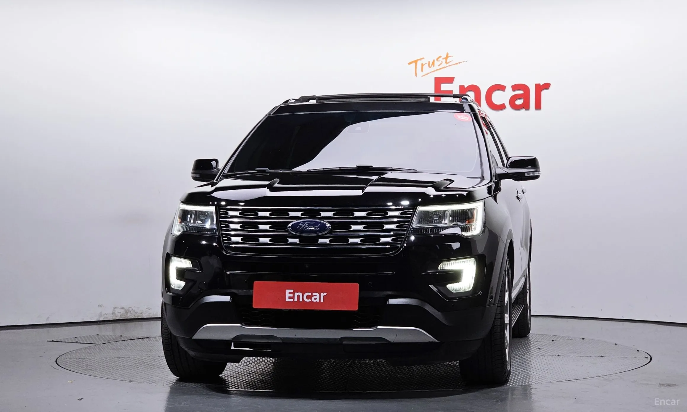 Ford Explorer превью 3
