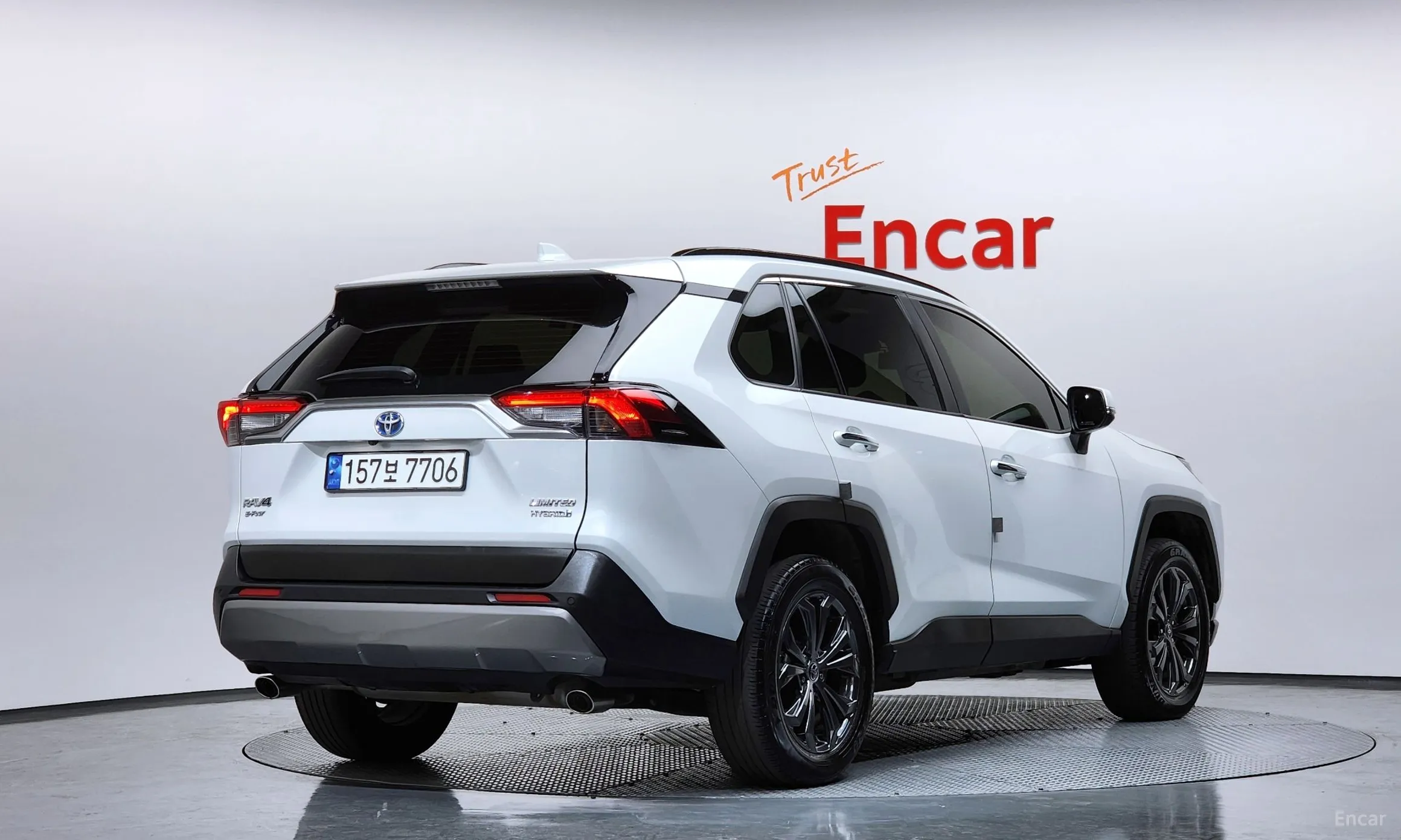 Toyota RAV4 5th Generation превью 2