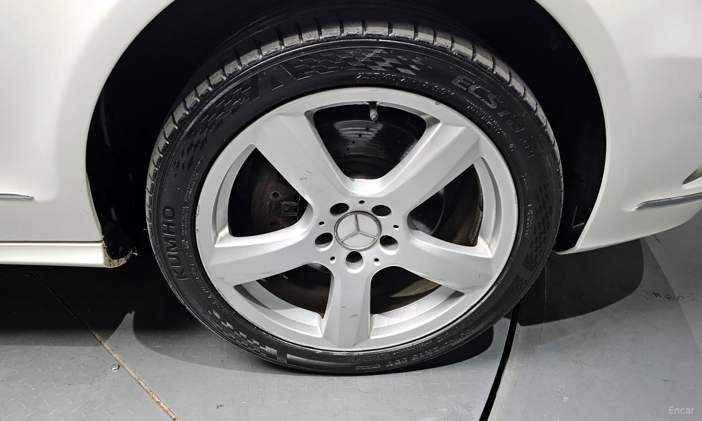 Mercedes Benz CLS-Class W218 превью 5