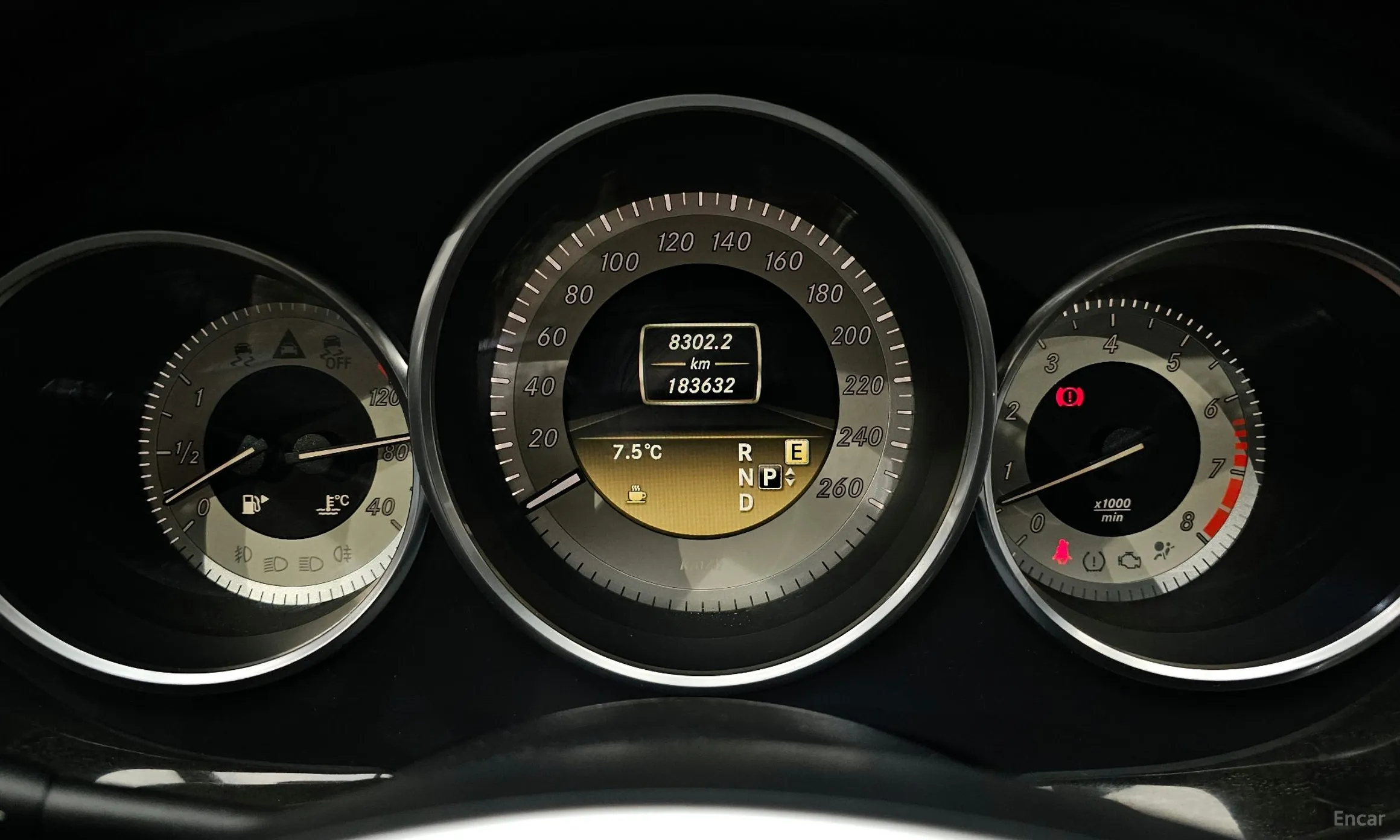Mercedes Benz CLS-Class W218 превью 8