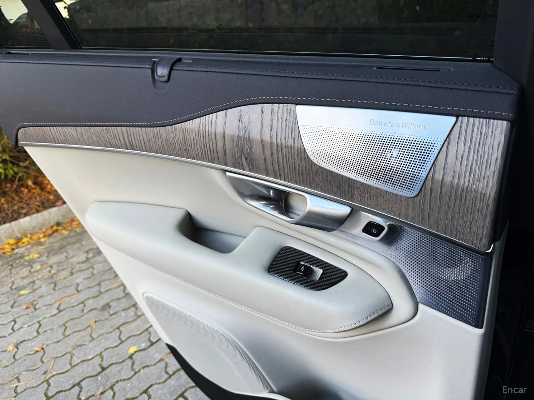 Volvo XC90 Gen 2 превью 13