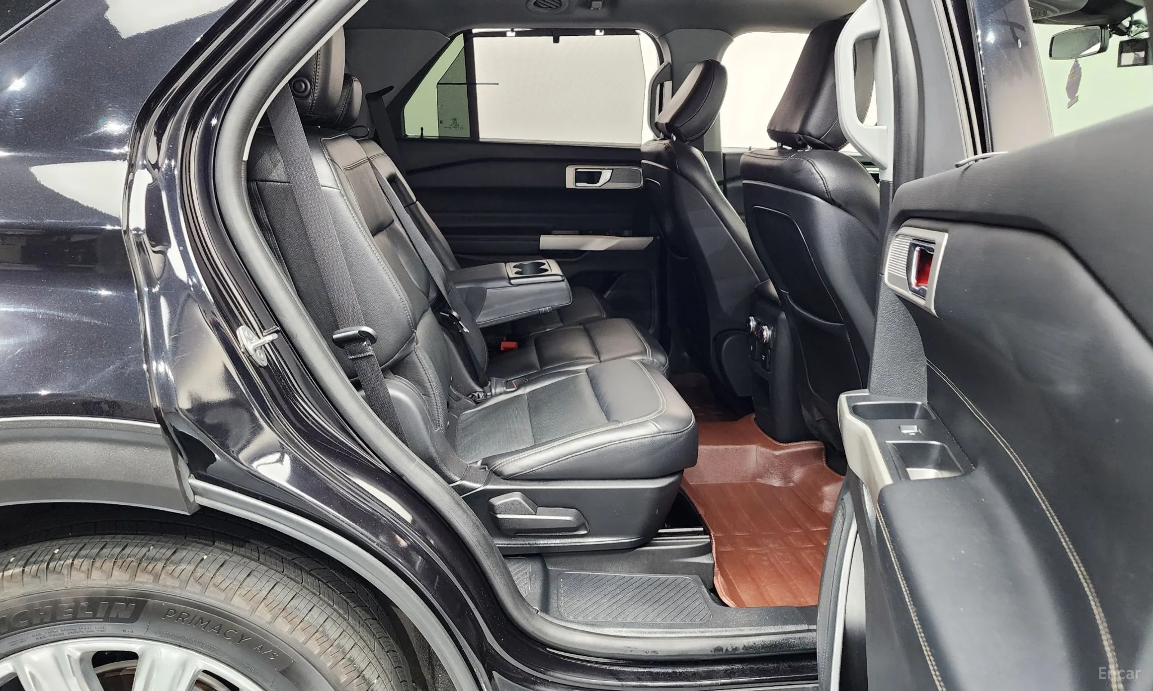 Ford Explorer 6th Generation превью 12