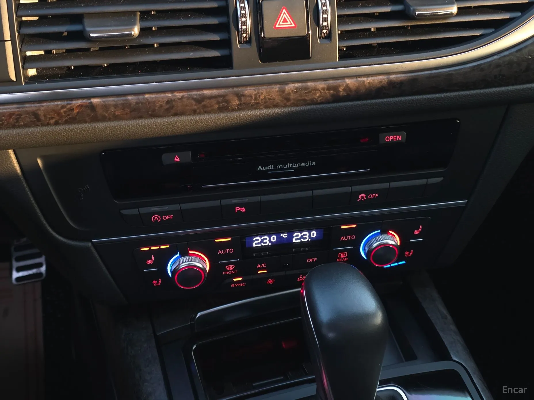 Audi New A6 превью 11