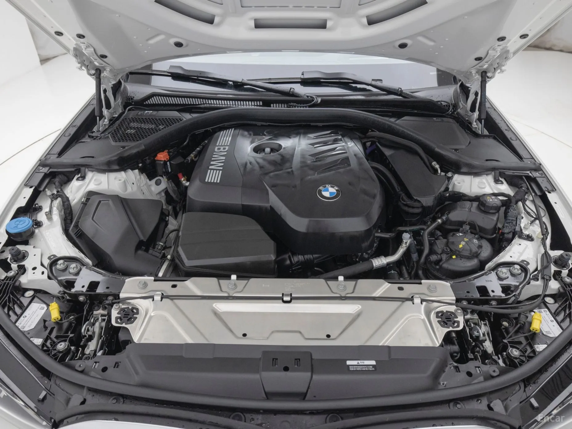 BMW 3 Series (G20) превью 6