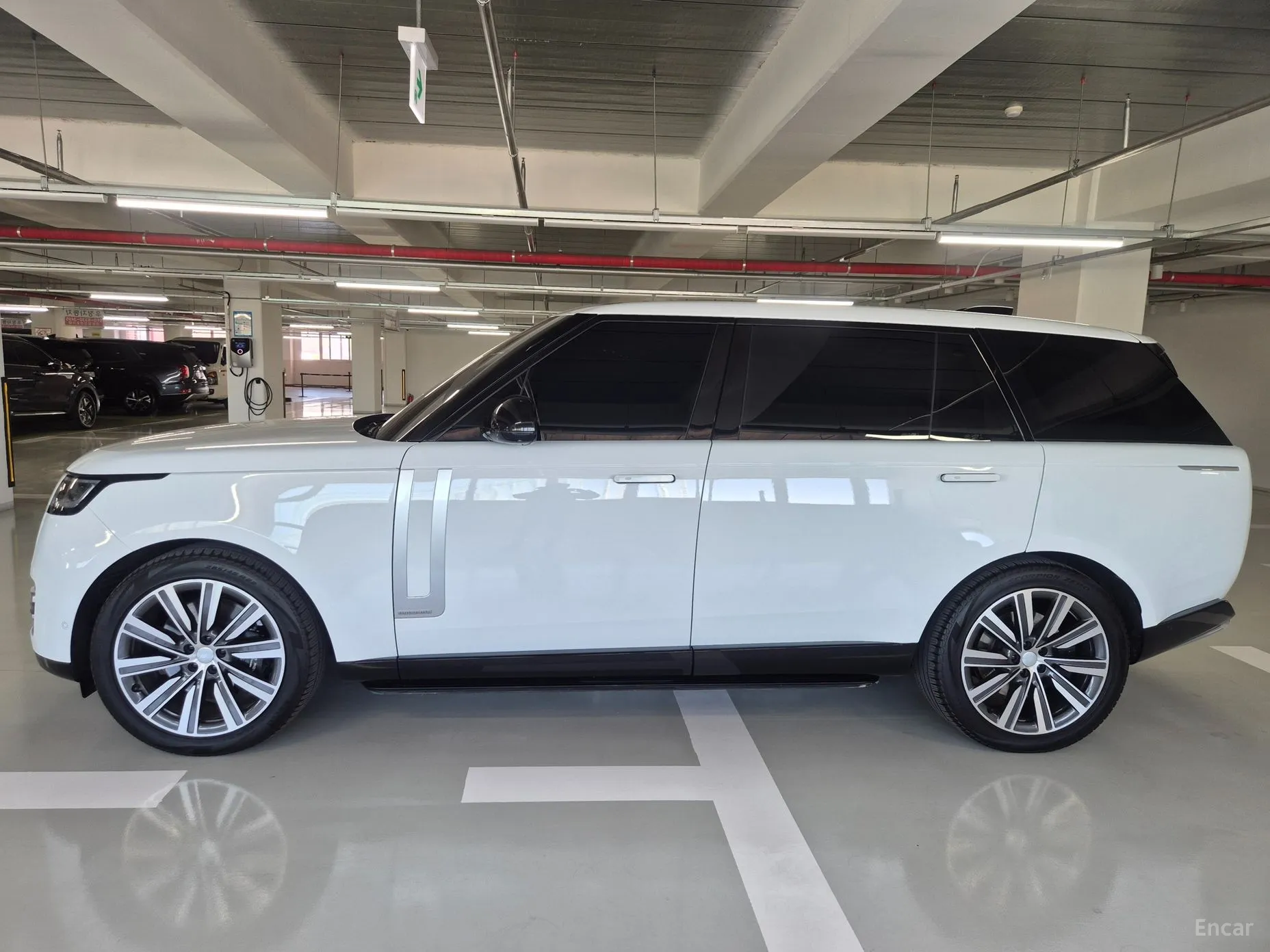 Land Rover Range Rover 5th Generation