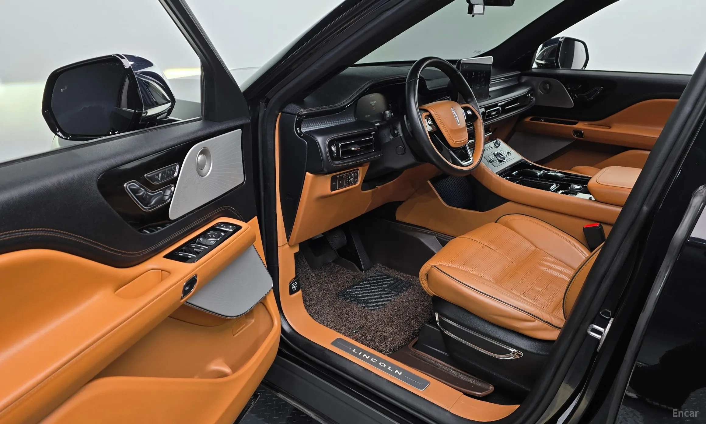 Lincoln Aviator 2nd Generation превью 11