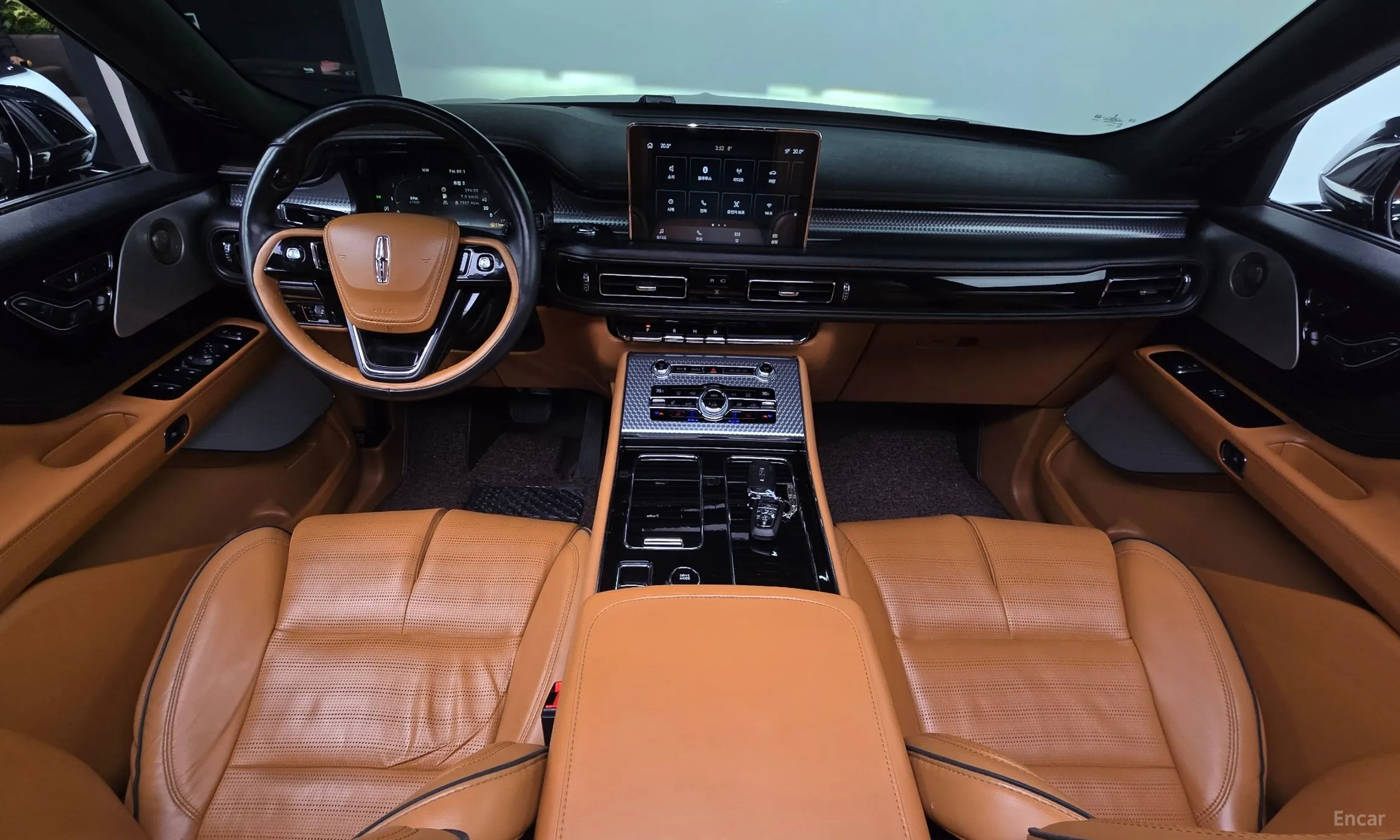 Lincoln Aviator 2nd Generation превью 7