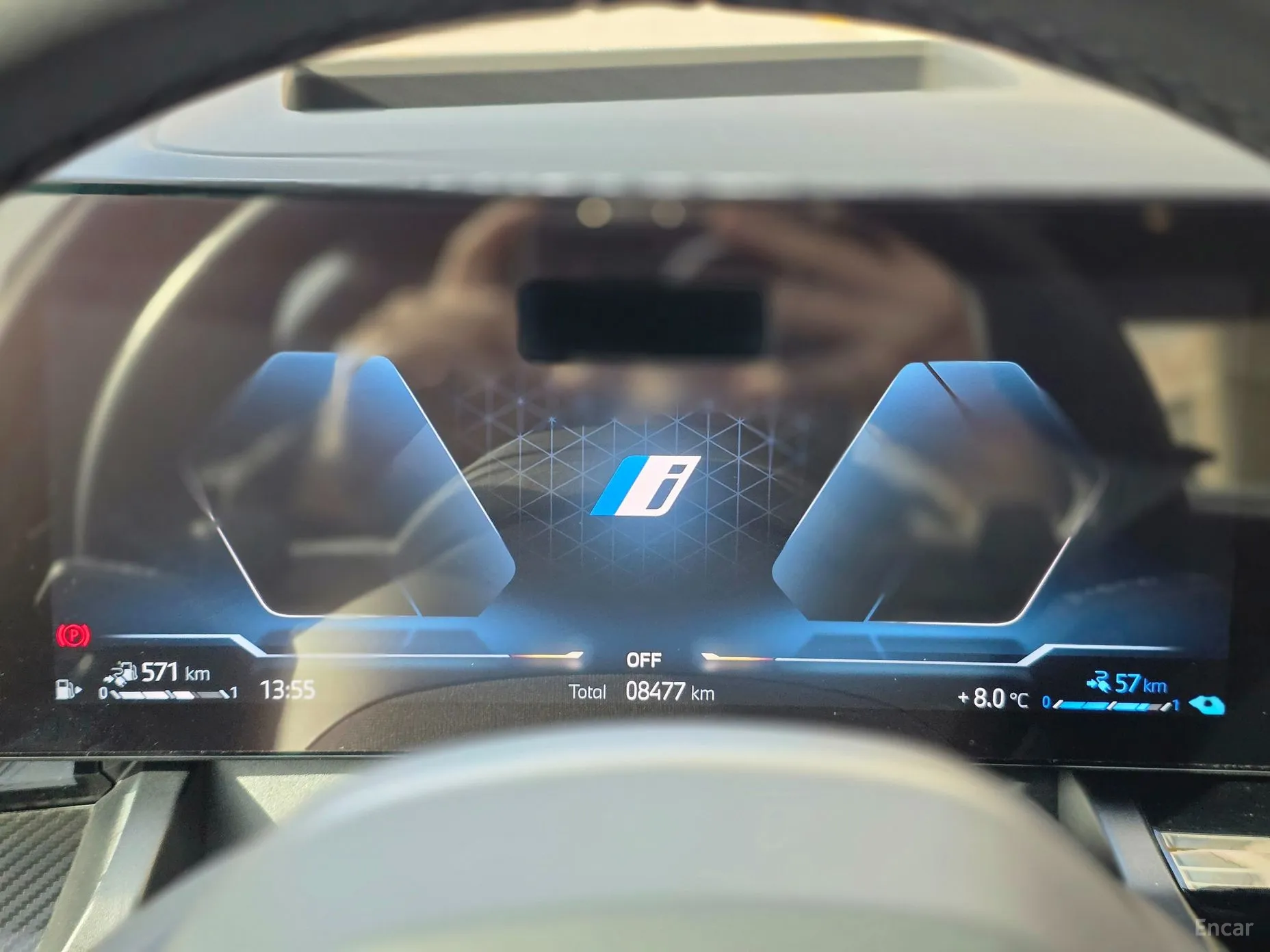 BMW 5 Series (G60) превью 12