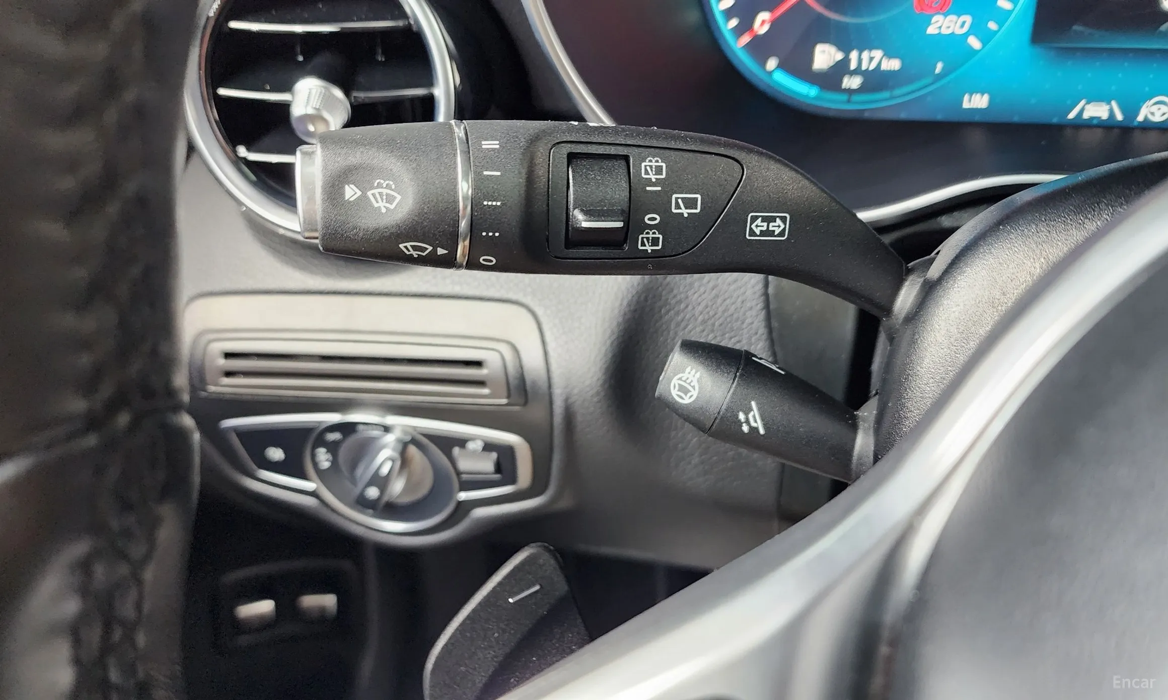 Mercedes Benz GLC-Class X253 превью 14