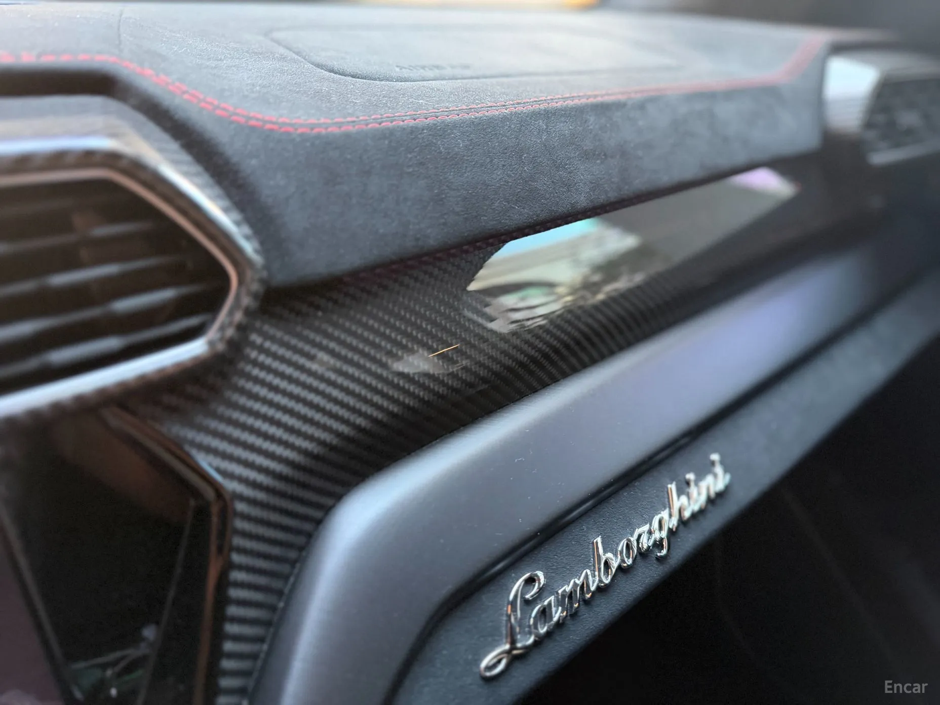 Lamborghini Urus превью 13