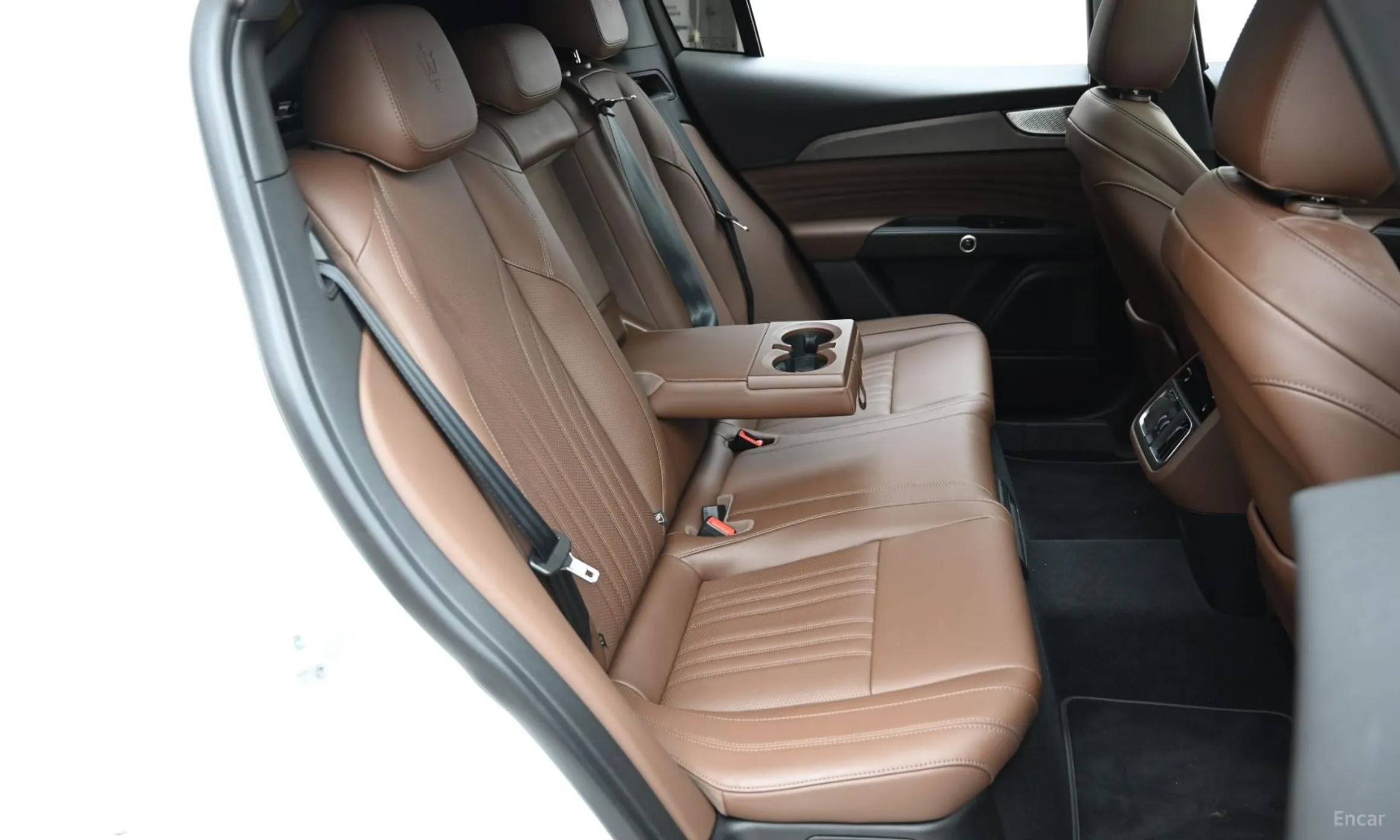 Maserati Grekale превью 12