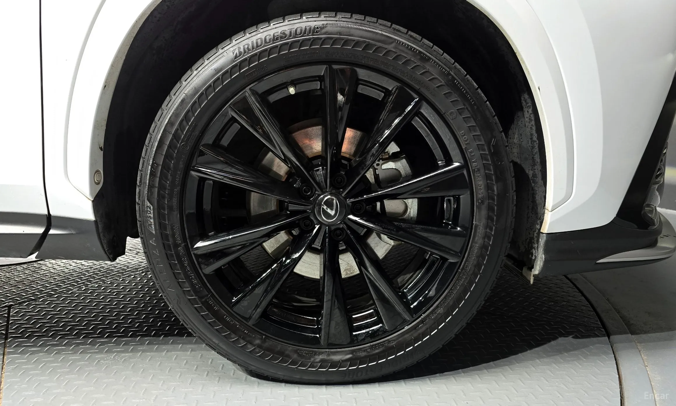 Lexus NX450h + 2nd Gen превью 5