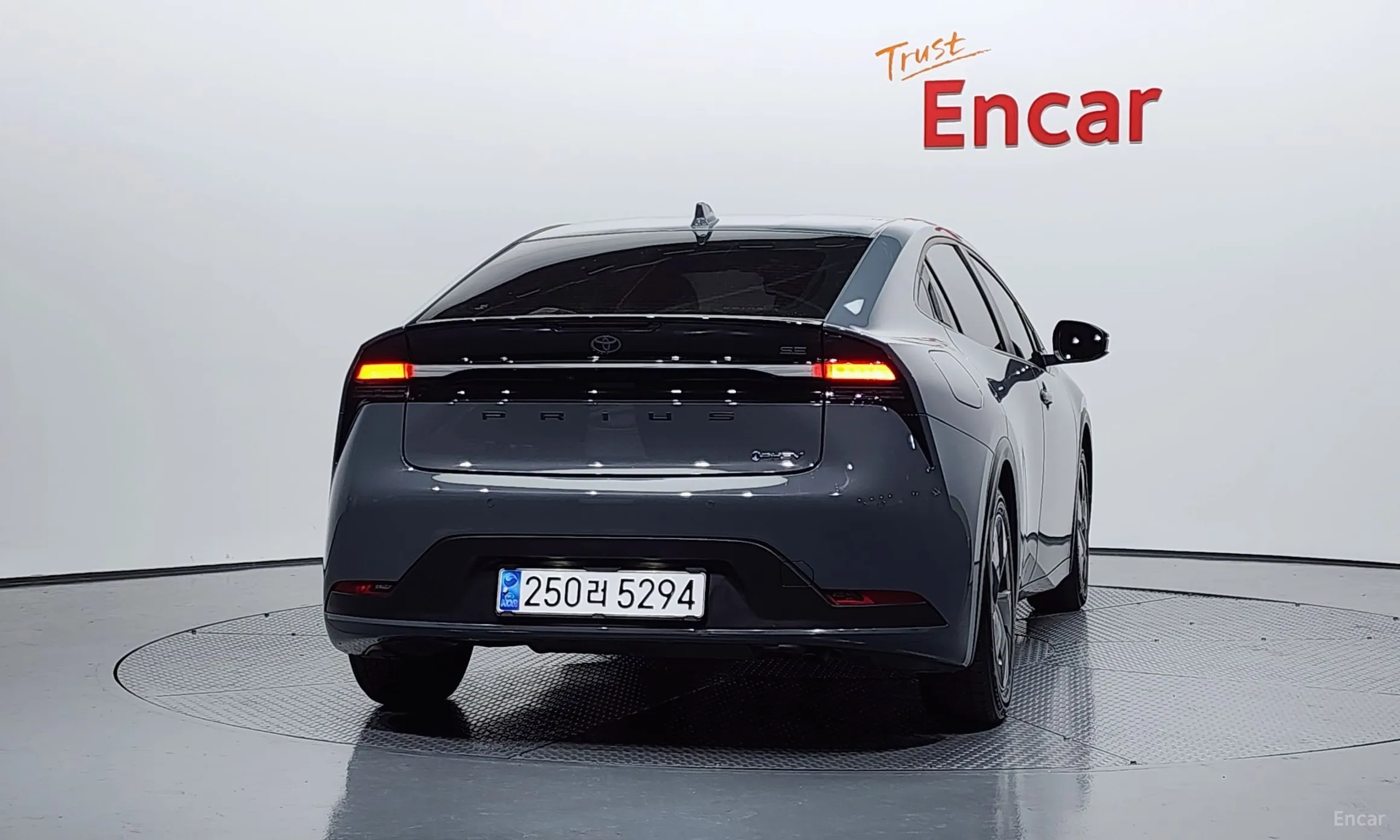 Toyota Prius 5th Generation превью 4