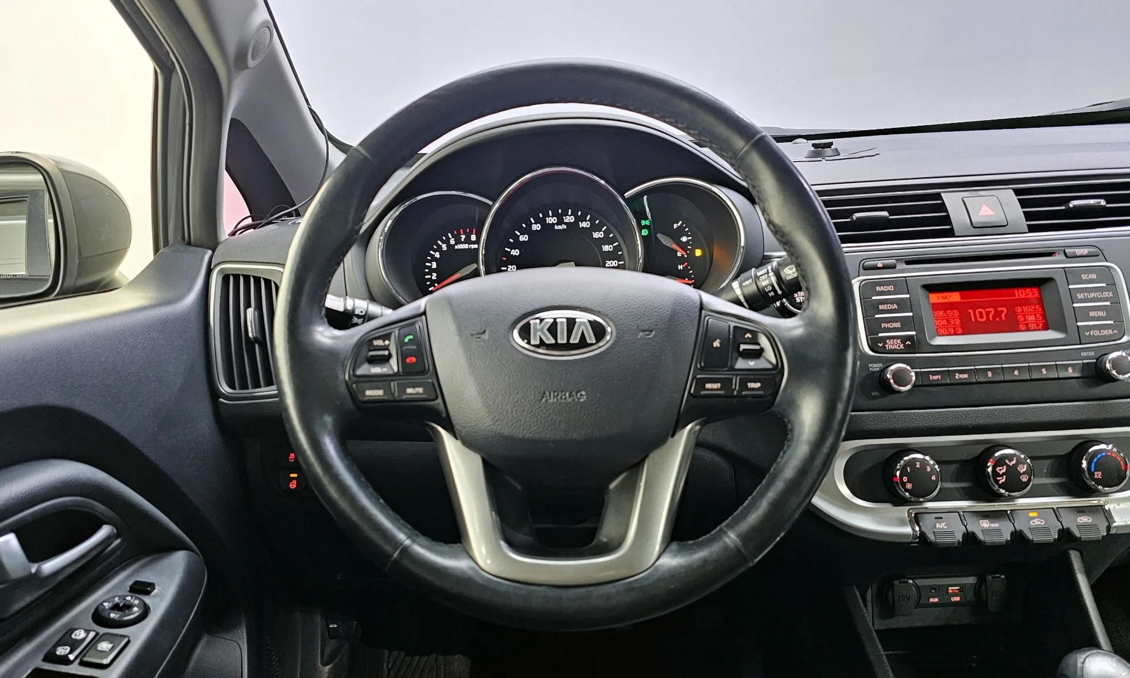 Kia The New Pride превью 13