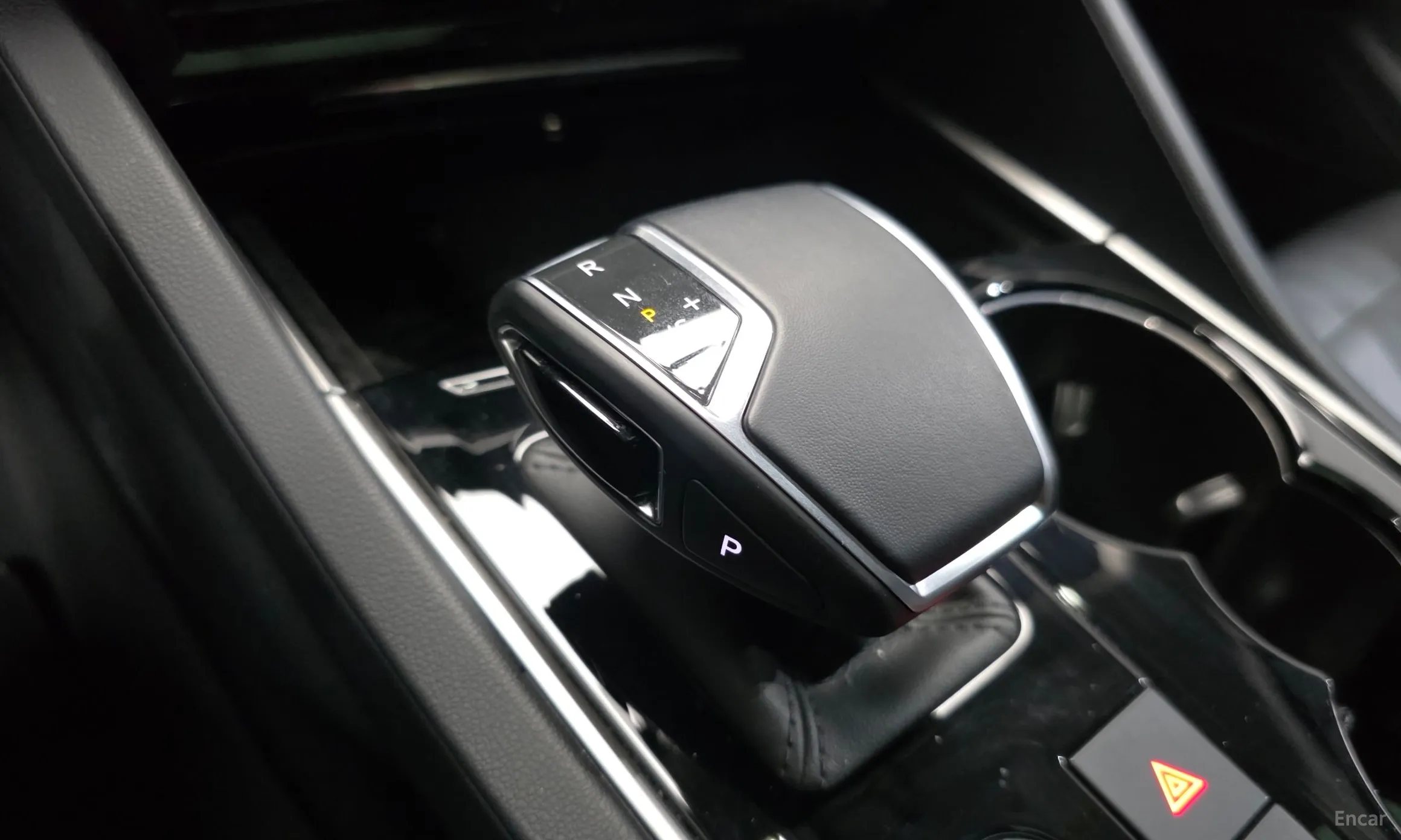 Volkswagen Touareg 3rd Generation превью 9