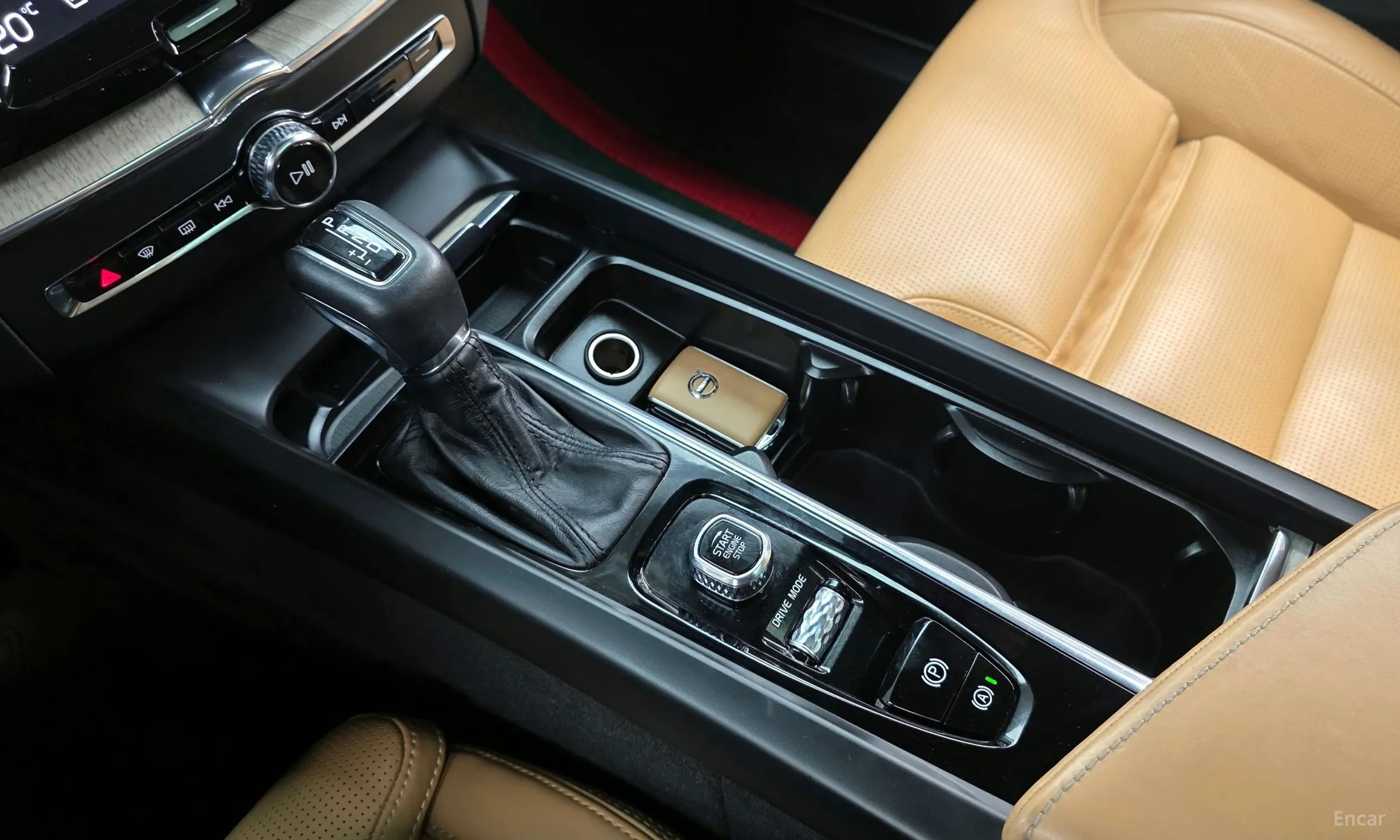 Volvo XC60 Gen 2 превью 9