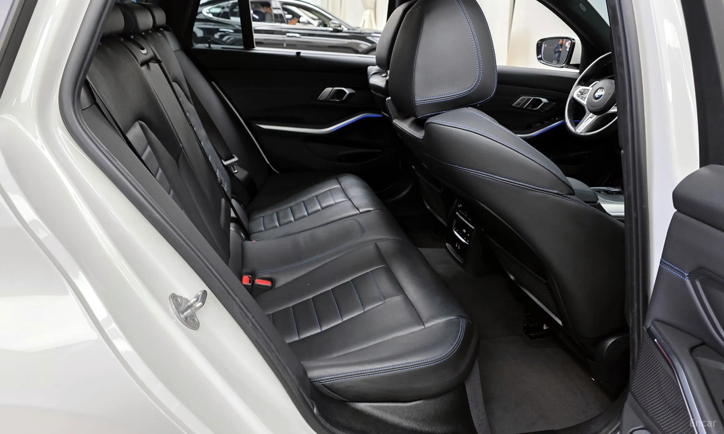 BMW 3 Series (G20) превью 12