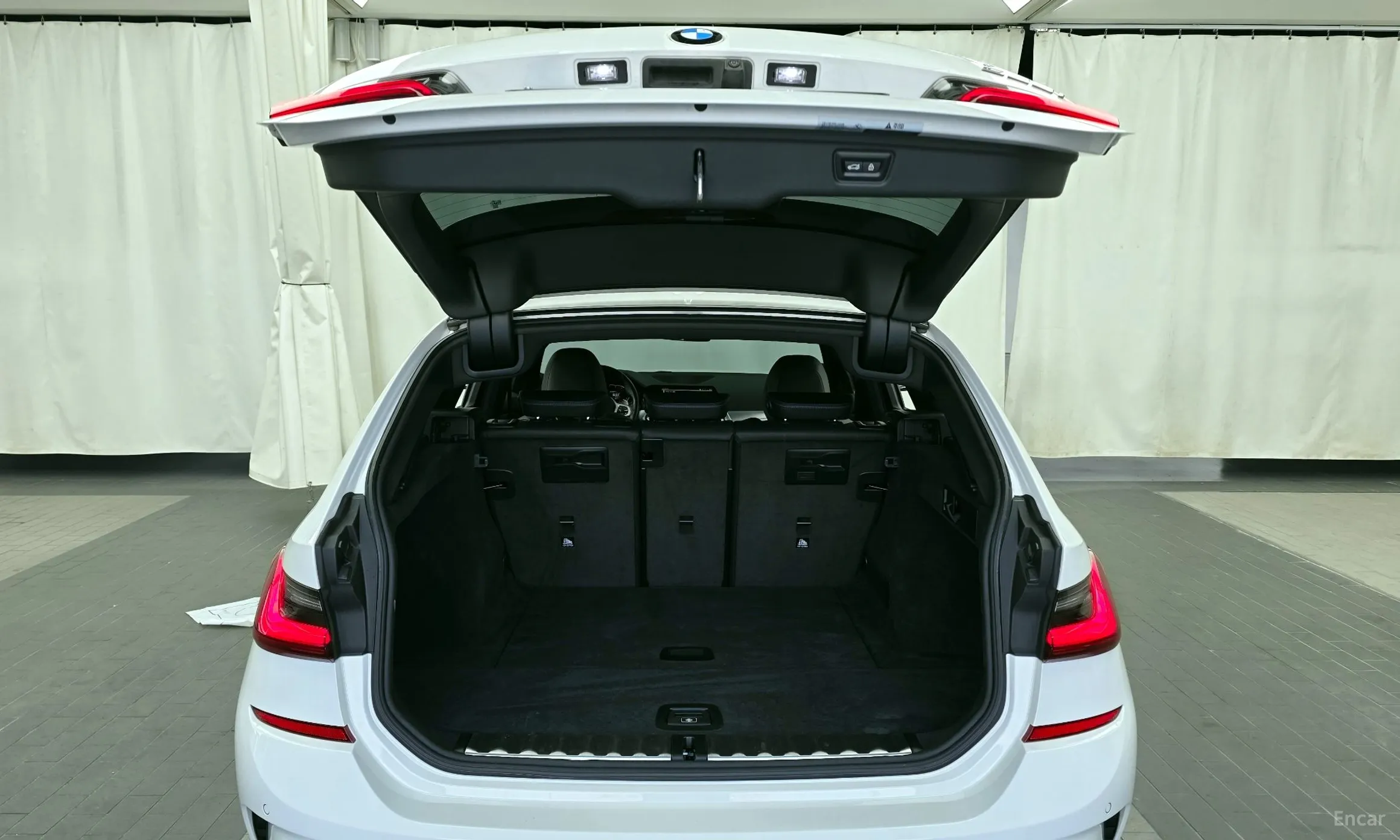 BMW 3 Series (G20) превью 20