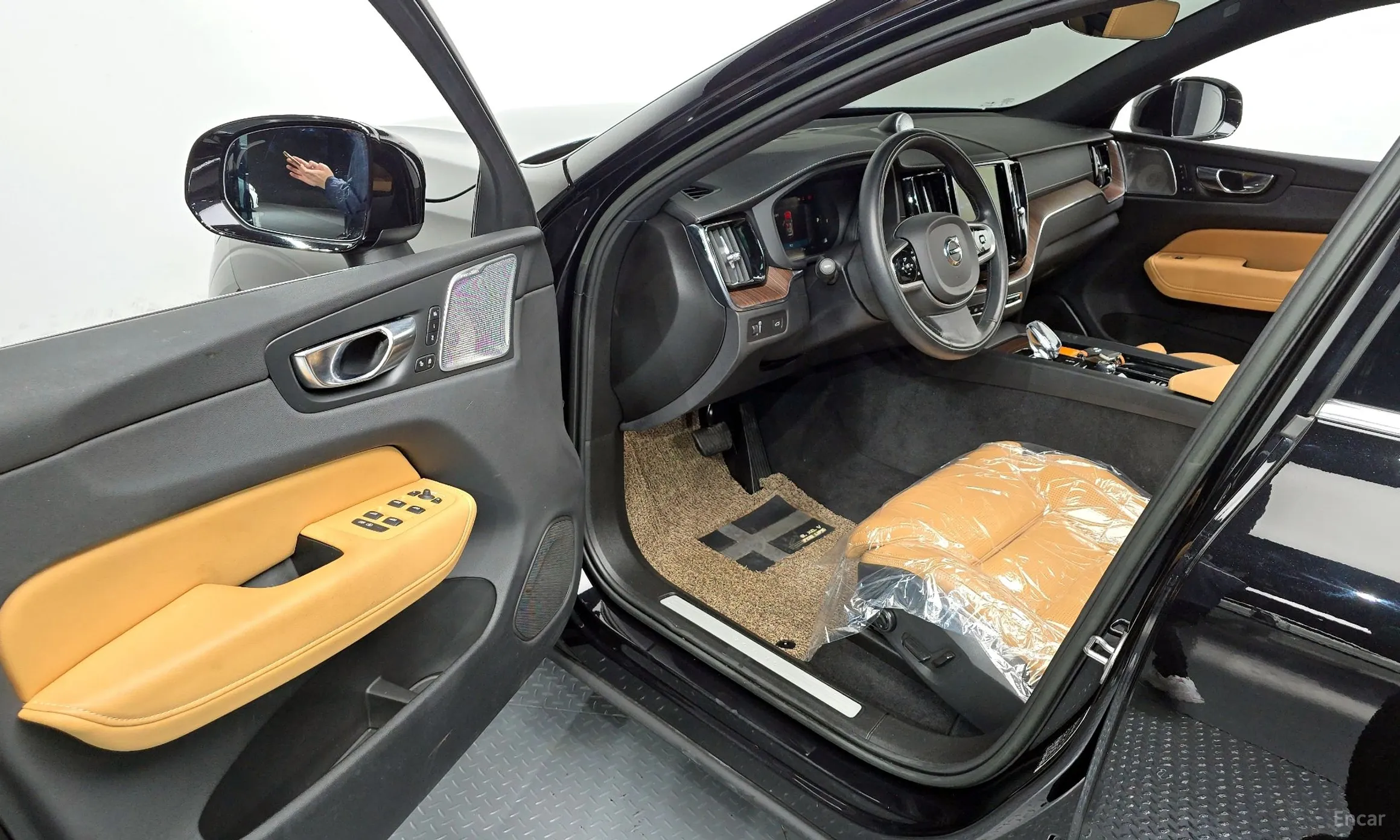 Volvo XC60 Gen 2 превью 10