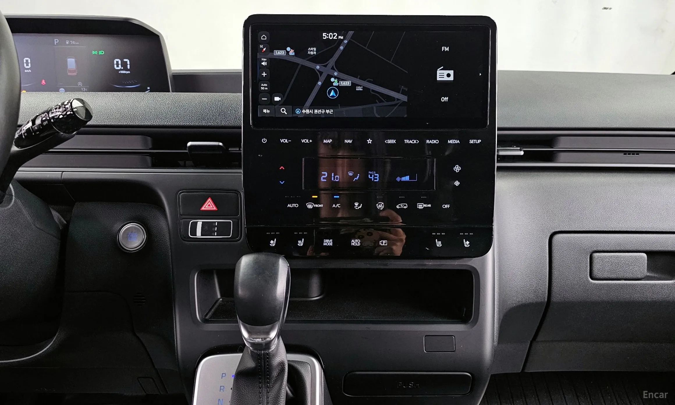 Hyundai Staria превью 16