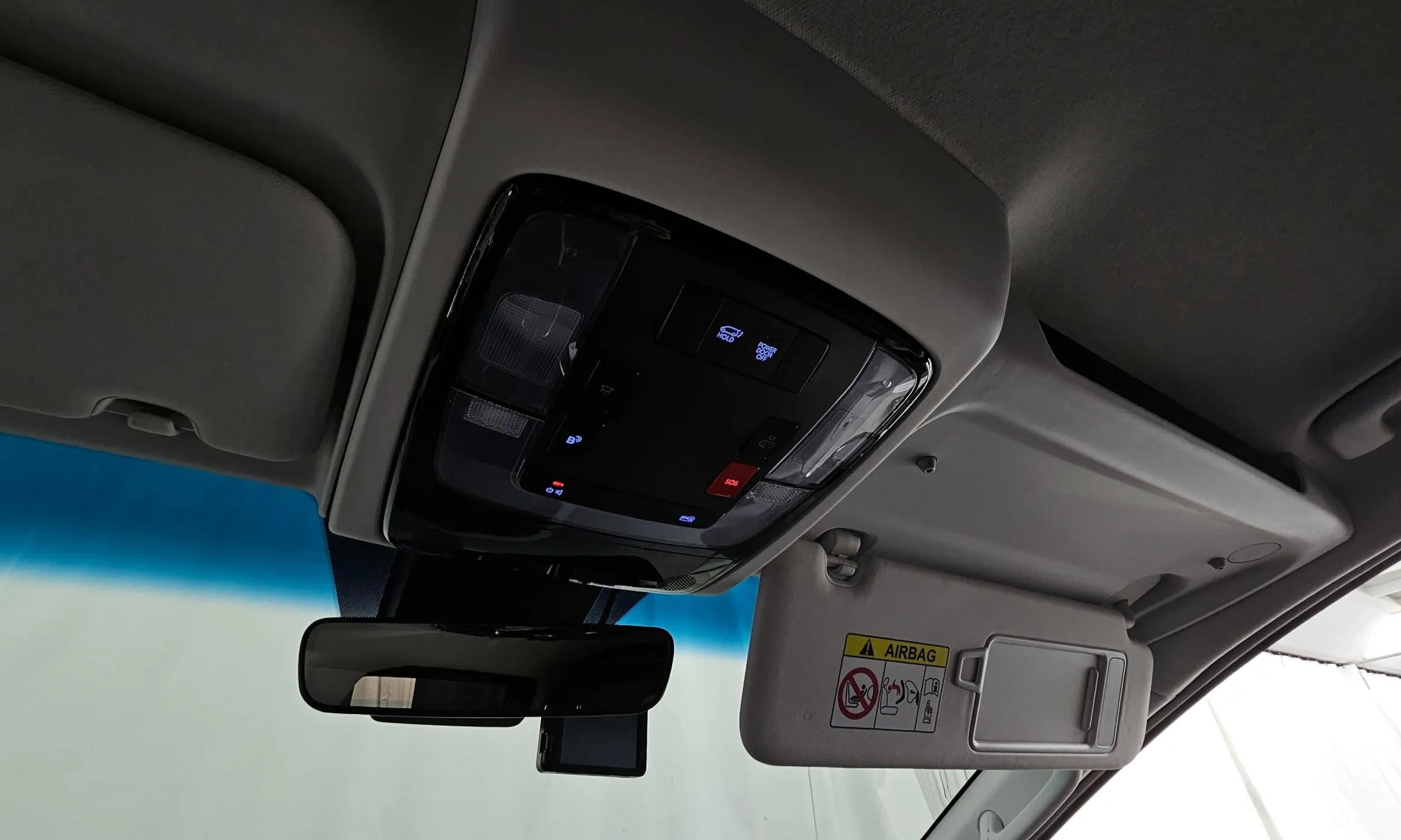 Hyundai Staria превью 19