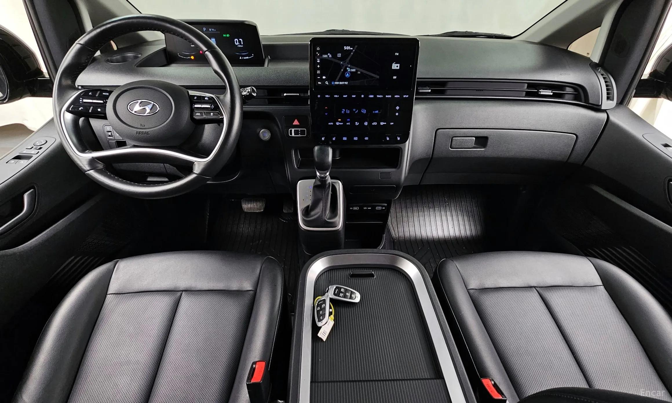 Hyundai Staria превью 7