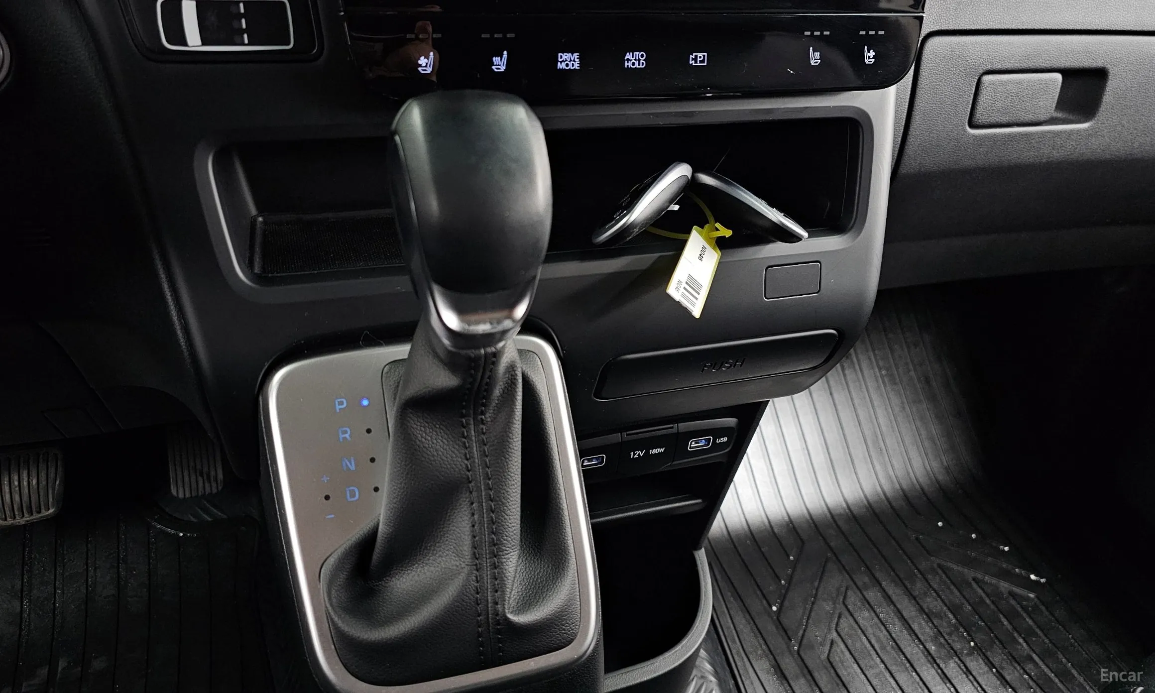 Hyundai Staria превью 9
