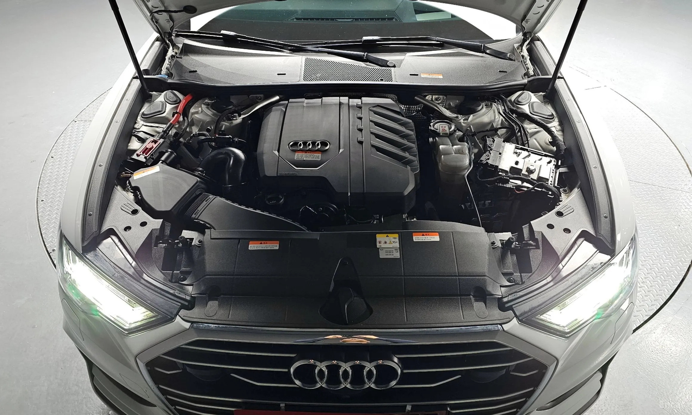 Audi A6 (C8) превью 6