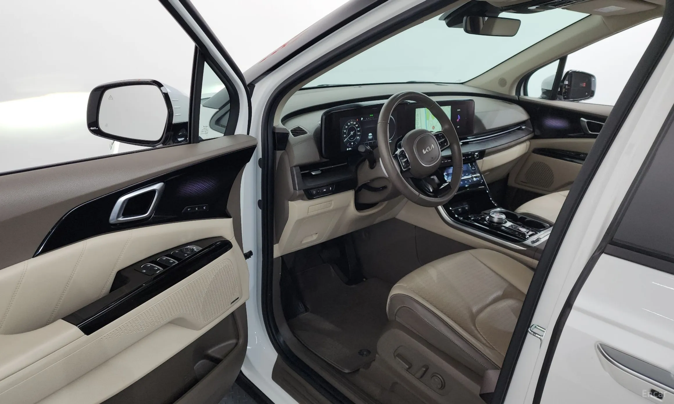 Kia Carnival Gen 4 превью 10