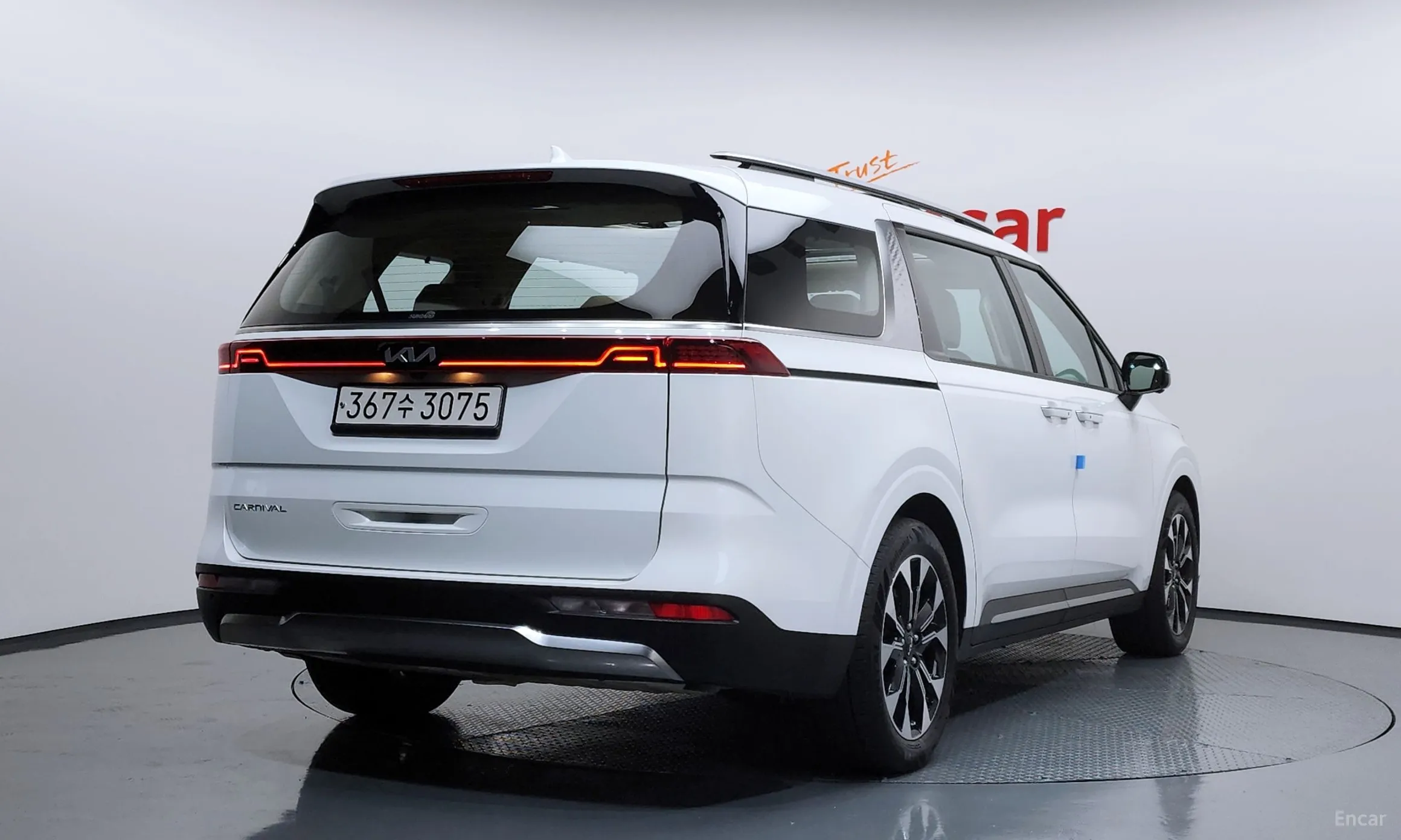 Kia Carnival Gen 4 превью 2