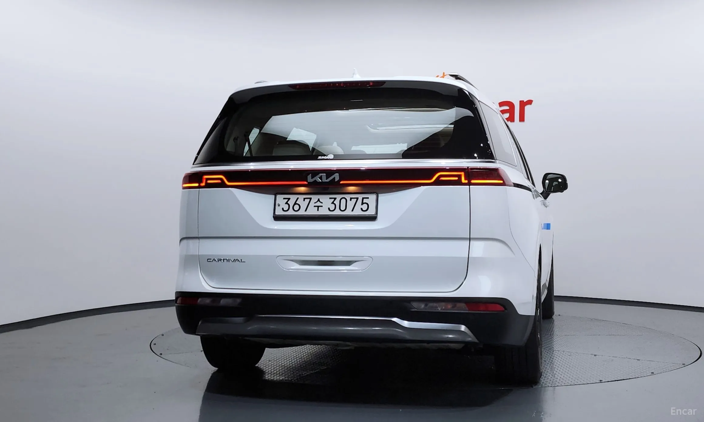 Kia Carnival Gen 4 превью 4