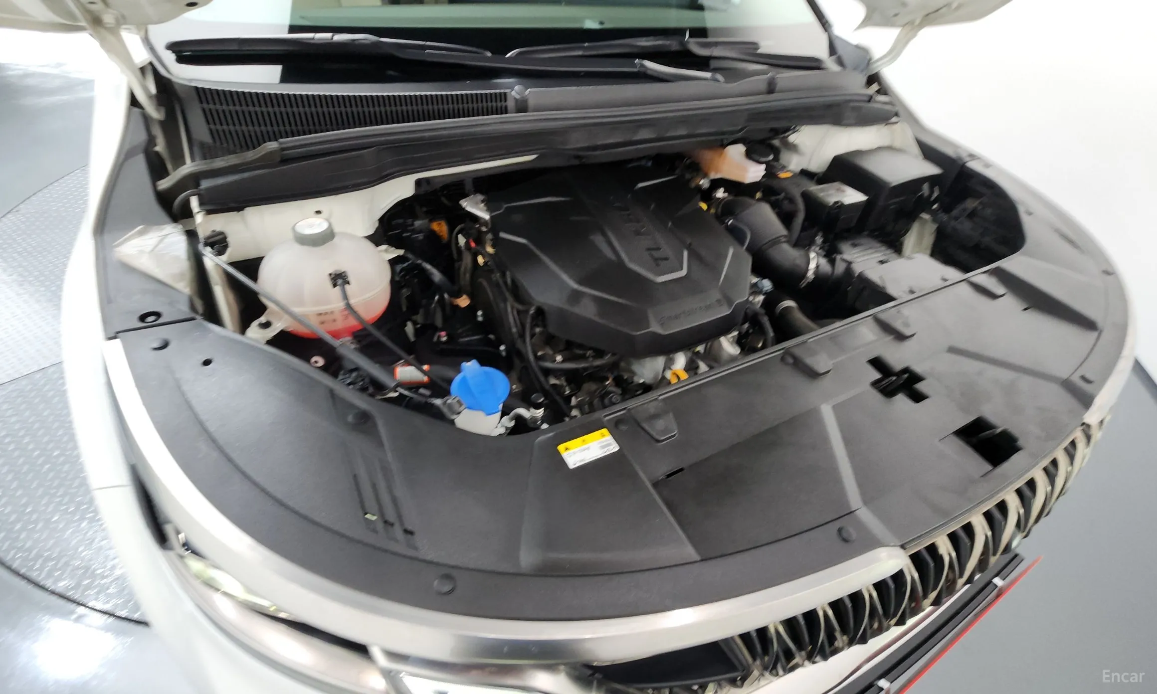 Kia Carnival Gen 4 превью 6