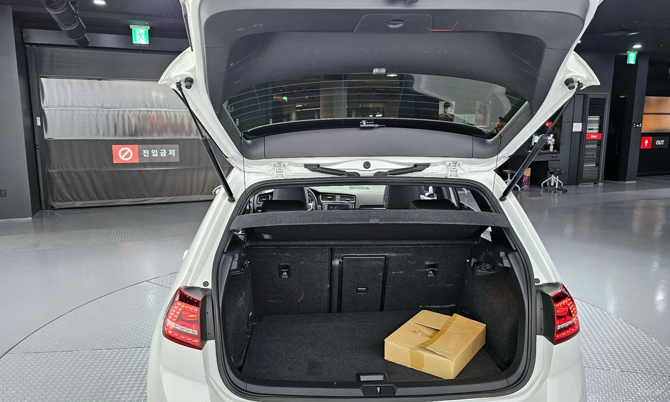 Volkswagen Golf 7th Generation превью 20