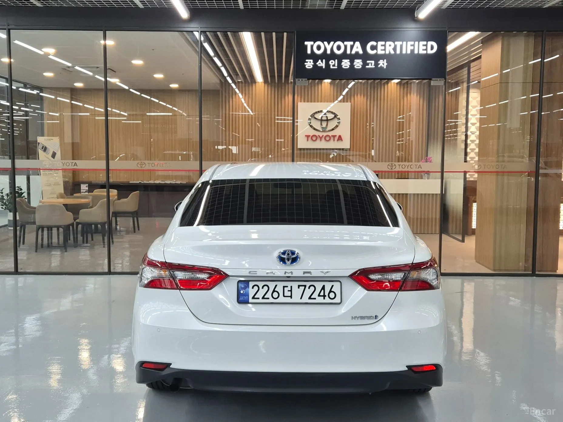 Toyota Camry (XV70) превью 4