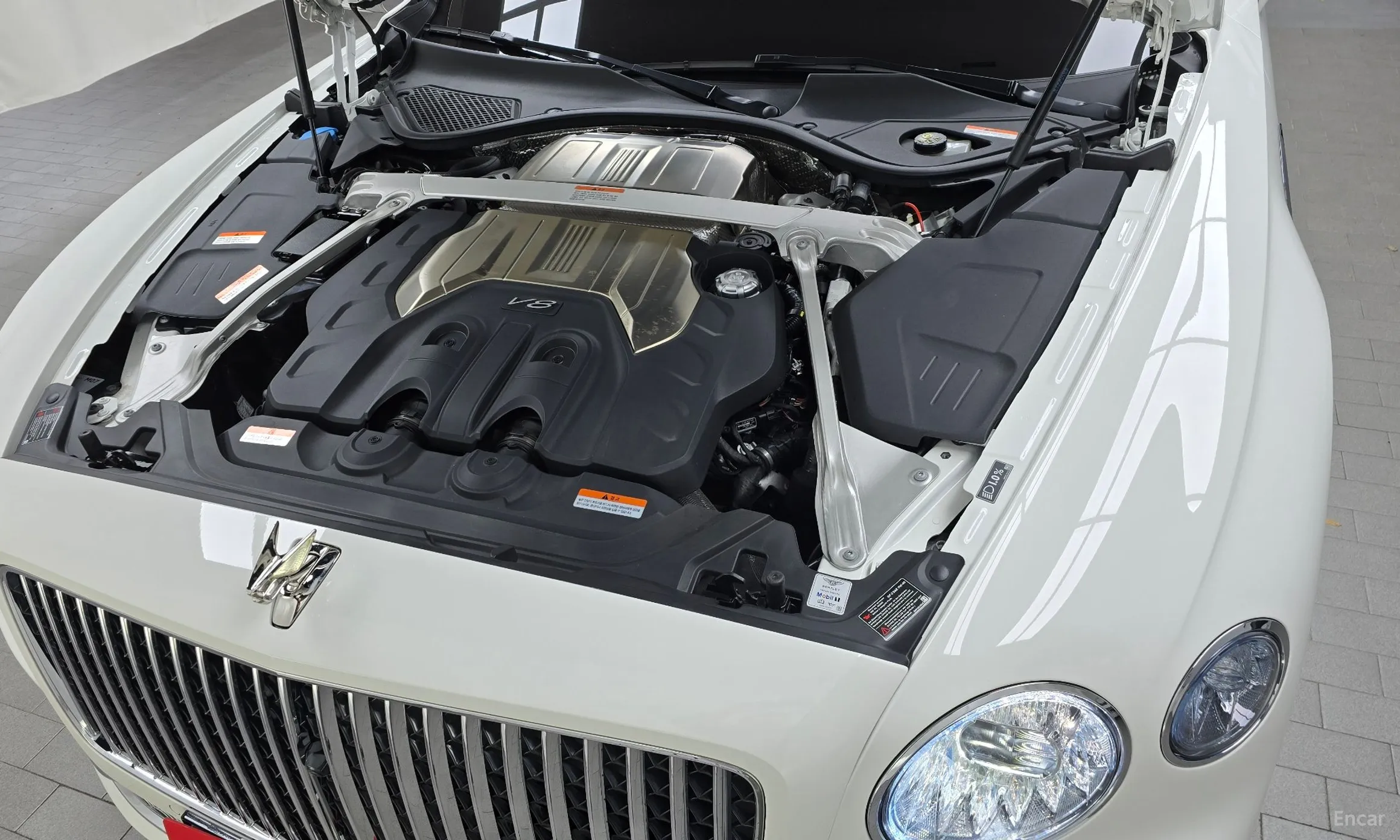 Bentley Flying Spur 3rd Generation превью 6