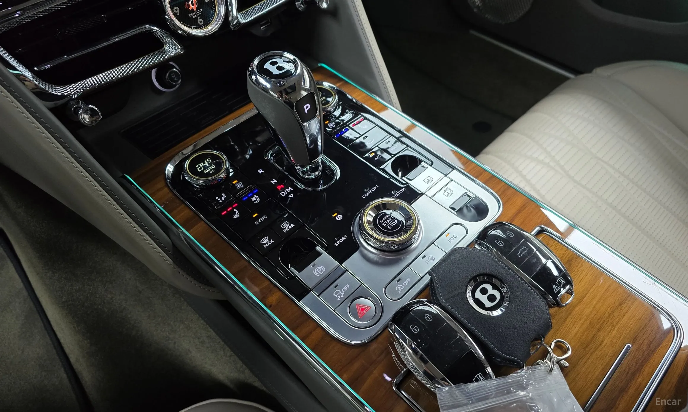 Bentley Flying Spur 3rd Generation превью 9