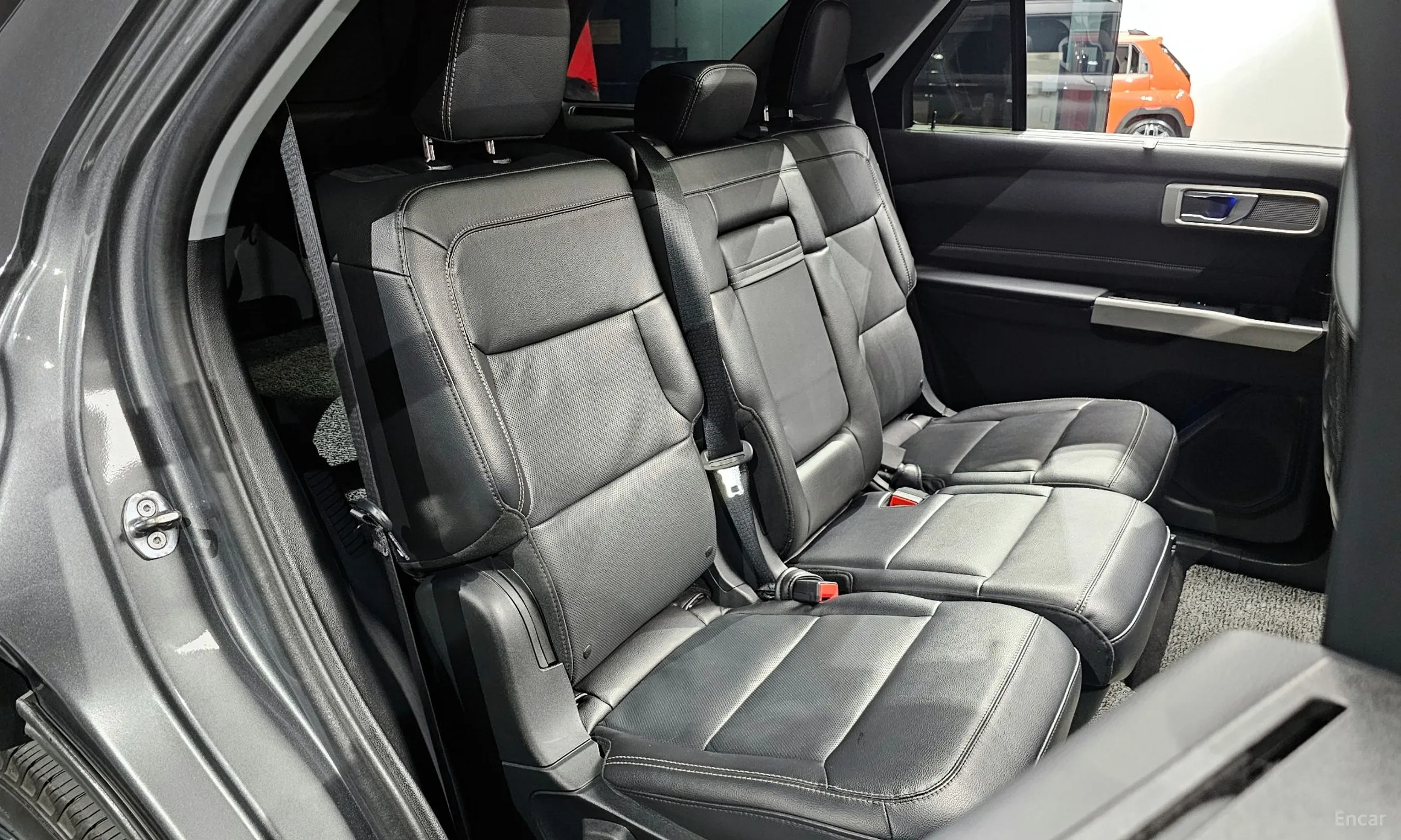 Ford Explorer 6th Generation превью 12