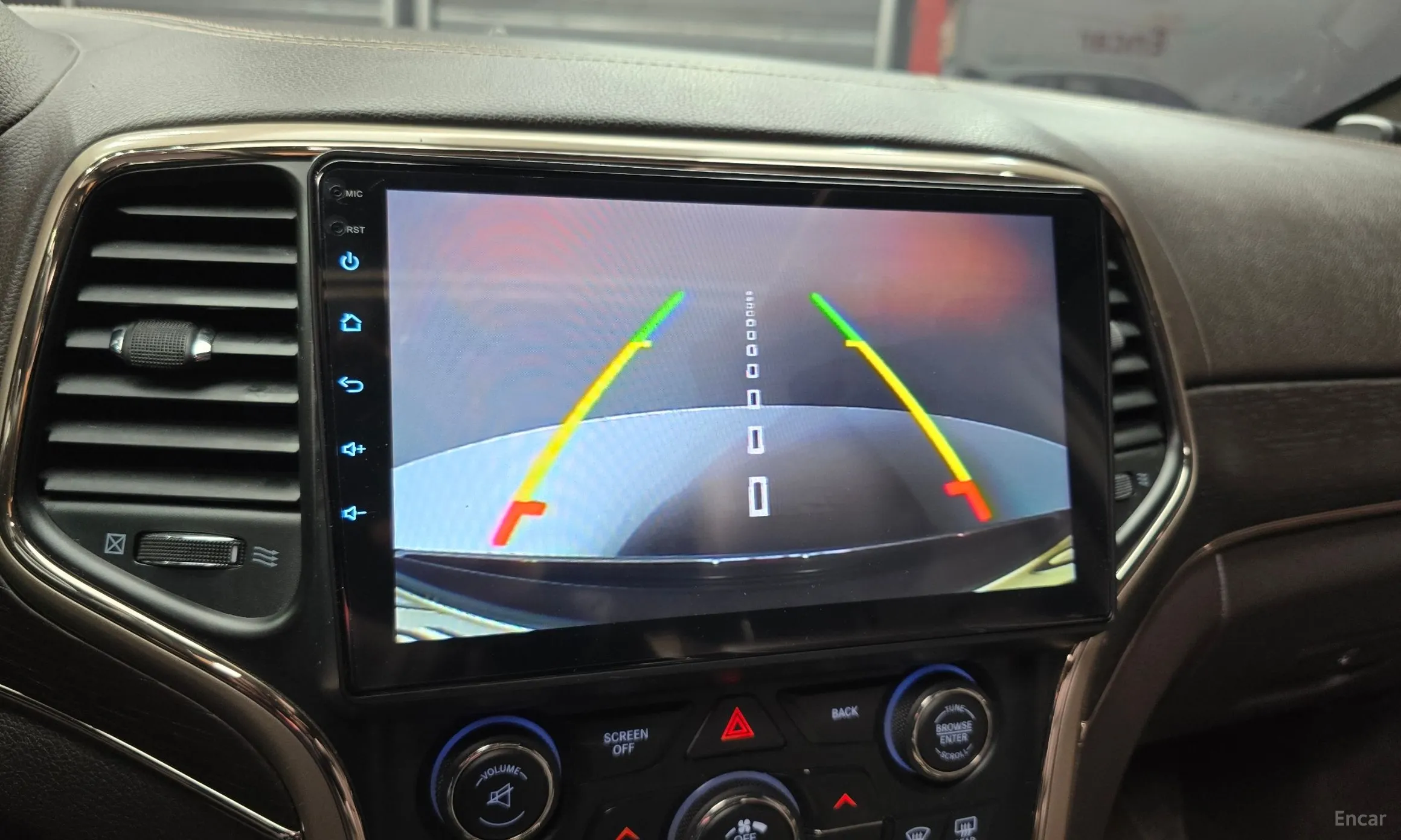 Jeep Grand Cherokee превью 16