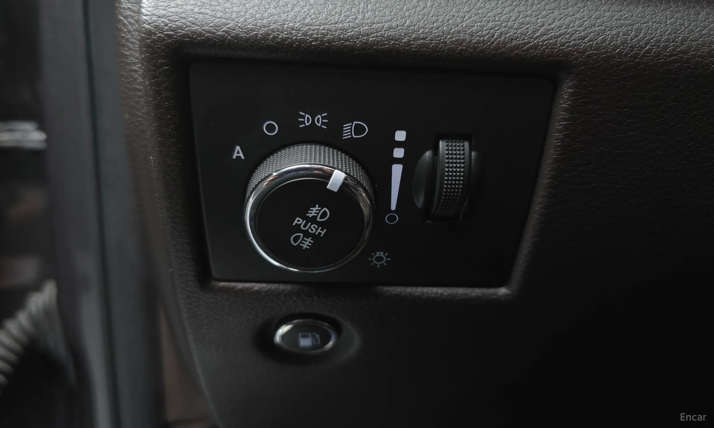 Jeep Grand Cherokee превью 17