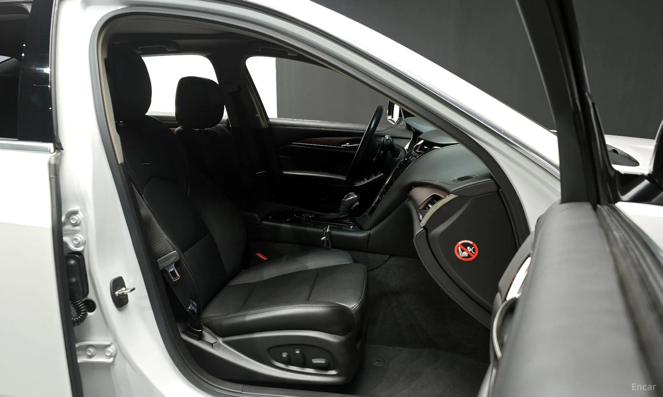 Cadillac CTS Gen 3 превью 10