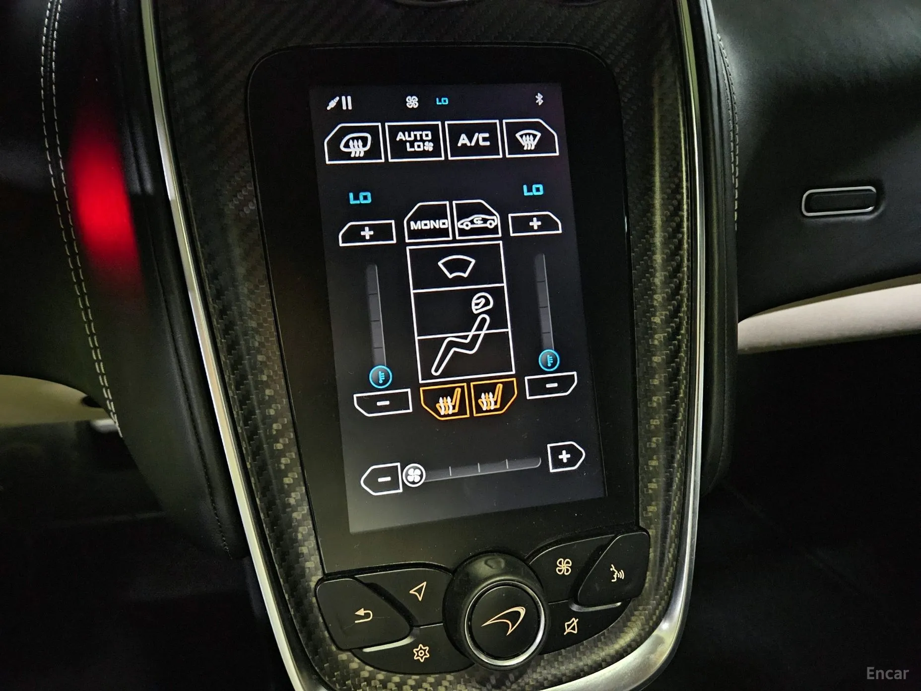 McLaren 570GT превью 13
