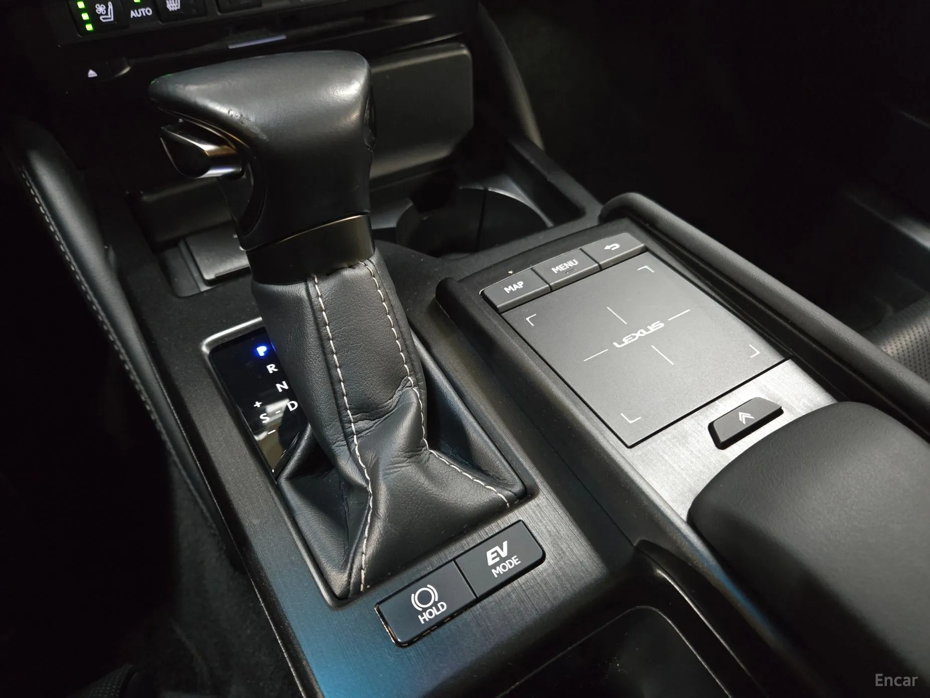 Lexus ES300h 7th Generation превью 13